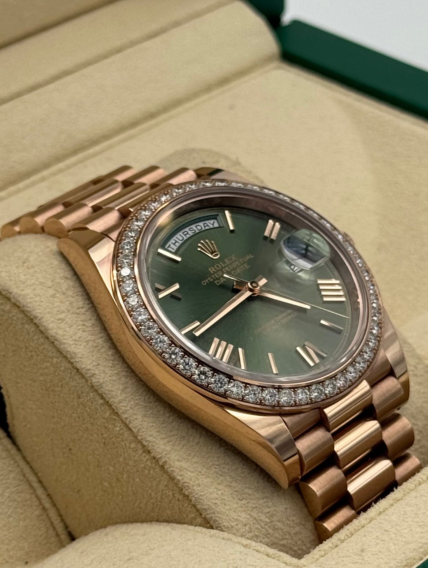 Rolex Day Date 40mm Rose Gold Olive Dial RBR