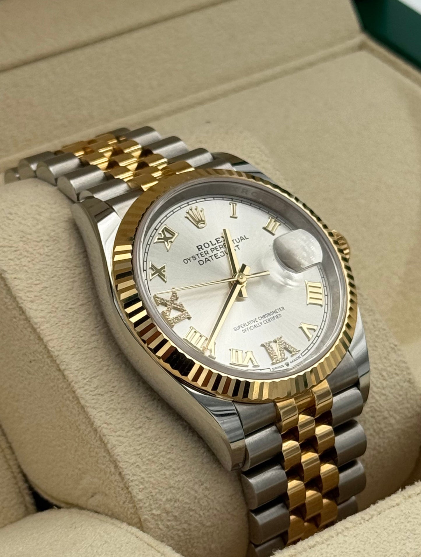 Rolex Datejust 36mm Steel/Gold Silver Dial