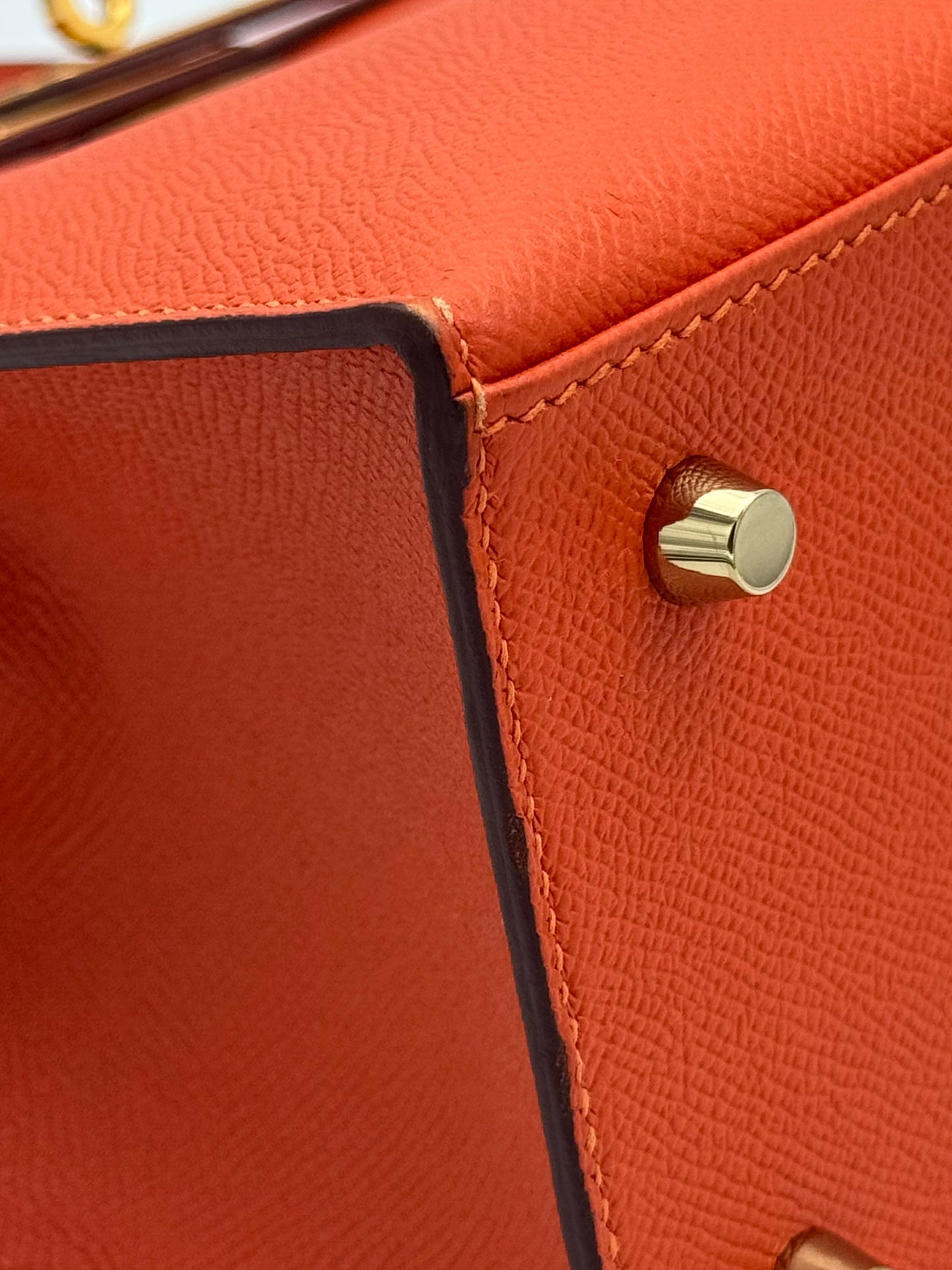 Hermès Kelly 28 Epsom Orange Gold Hardware