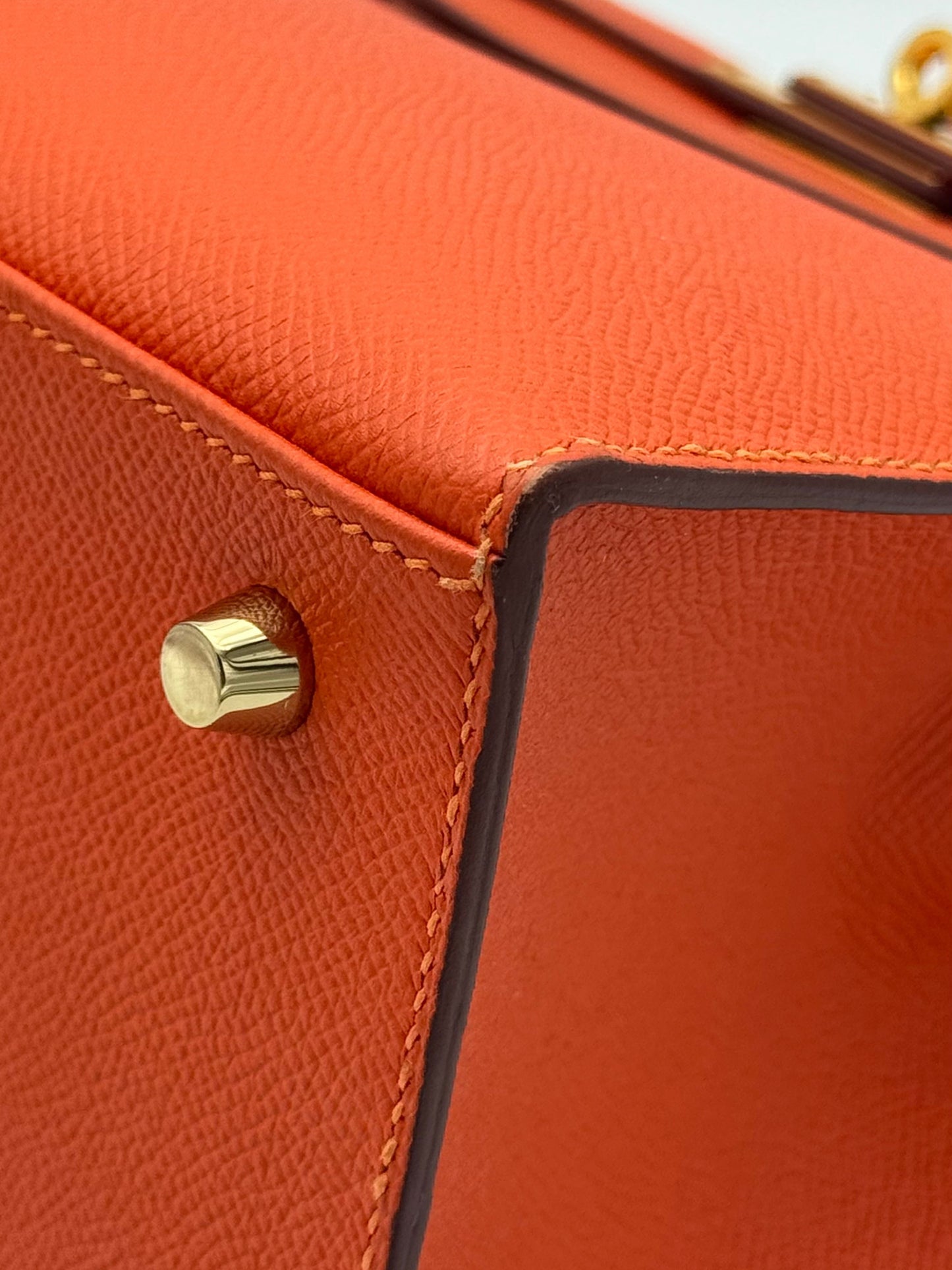 Hermès Kelly 28 Epsom Orange Gold Hardware