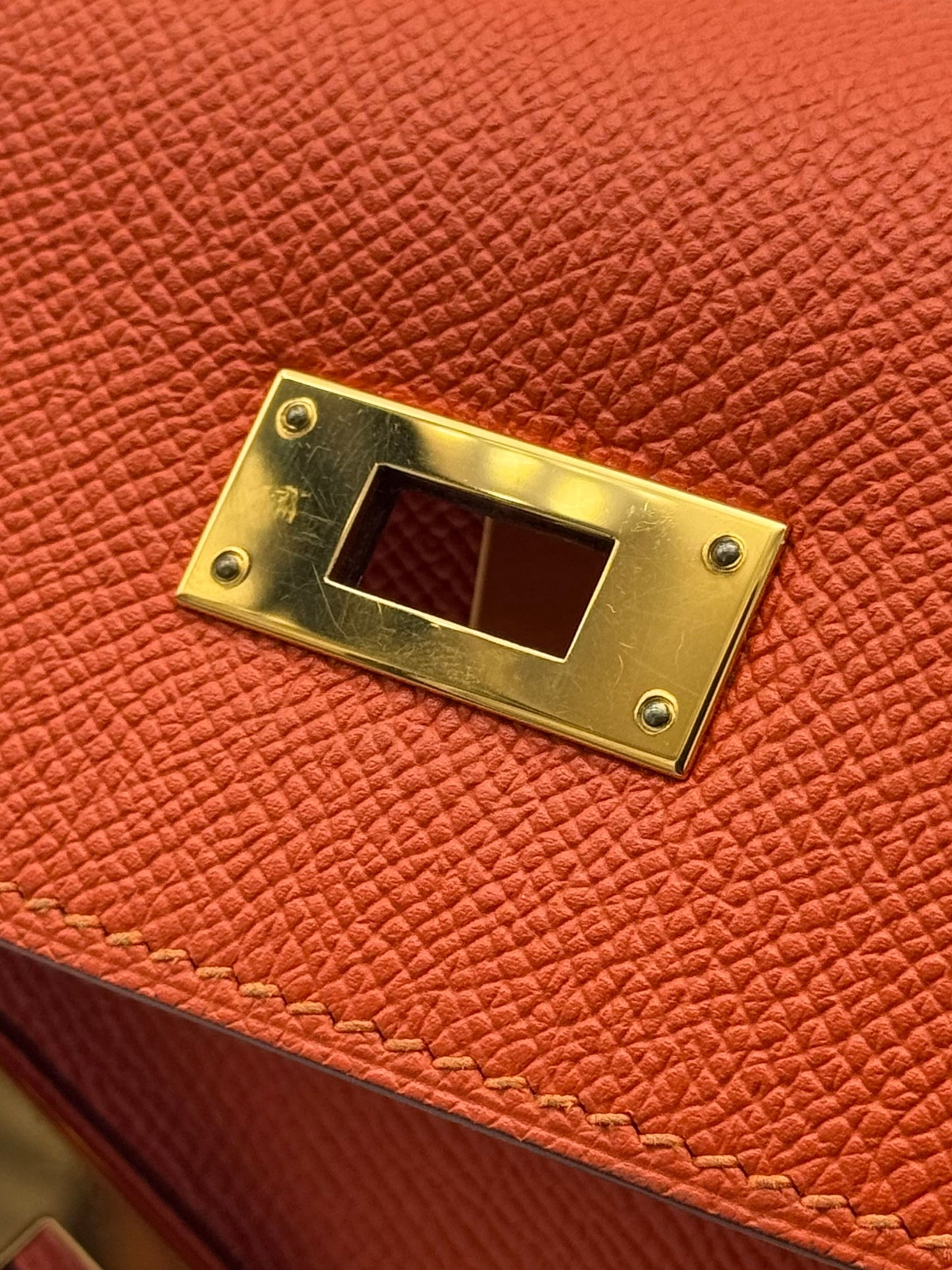 Hermès Kelly 28 Epsom Orange Gold Hardware