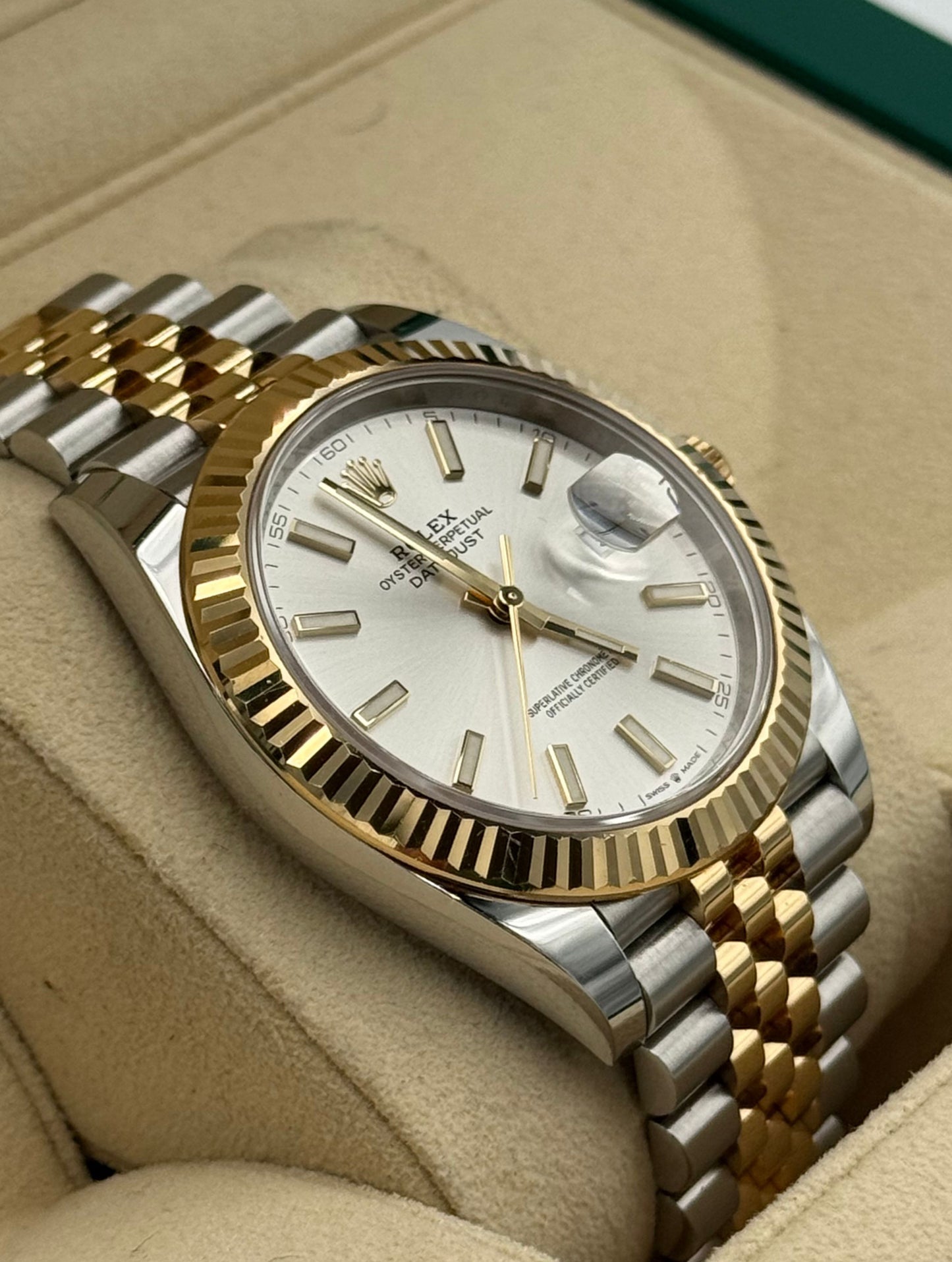 Rolex Datejust 41mm Steel / Gold Silver Dial