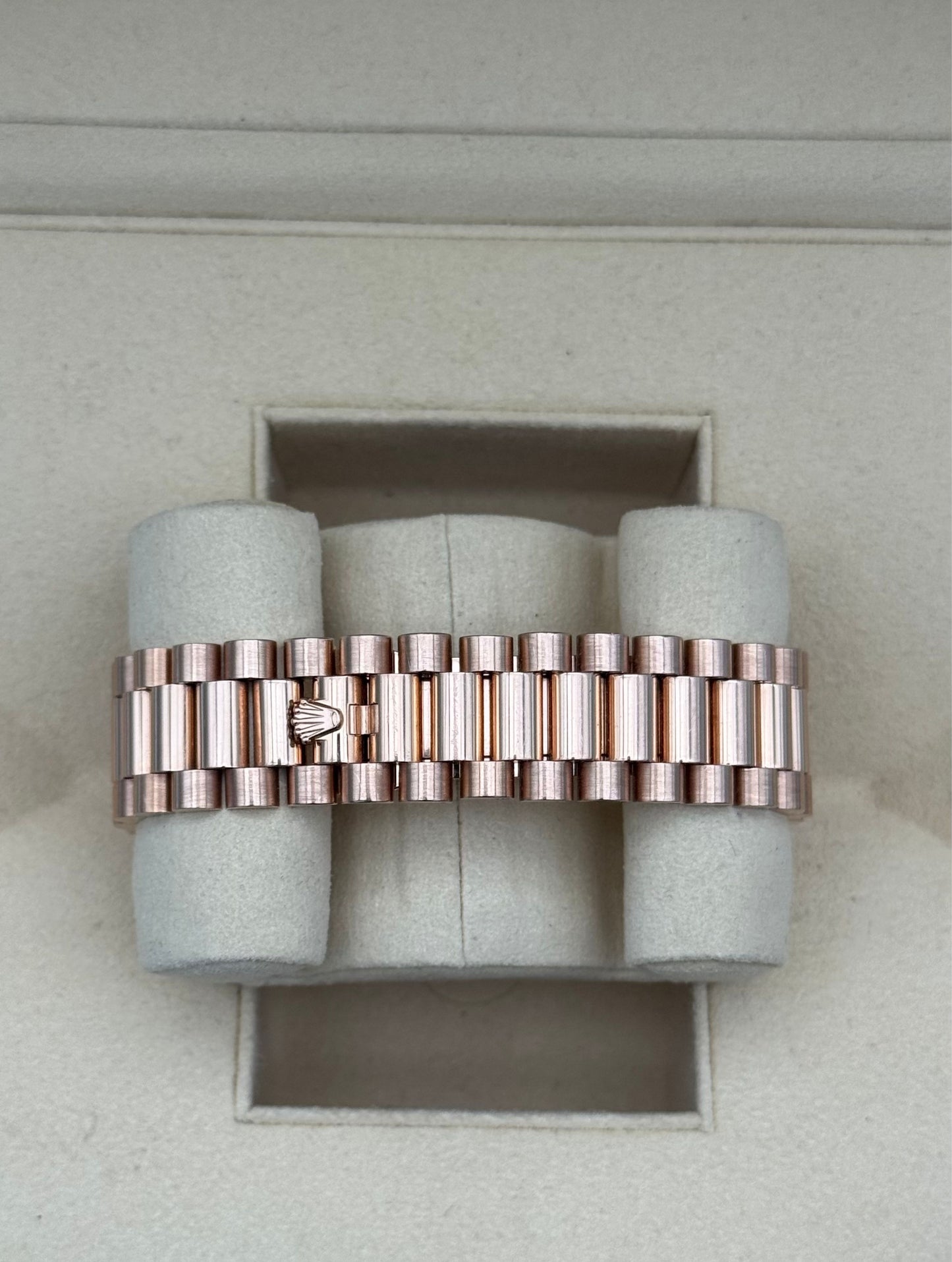 Rolex Day Date 40mm Rose Gold Olive Dial