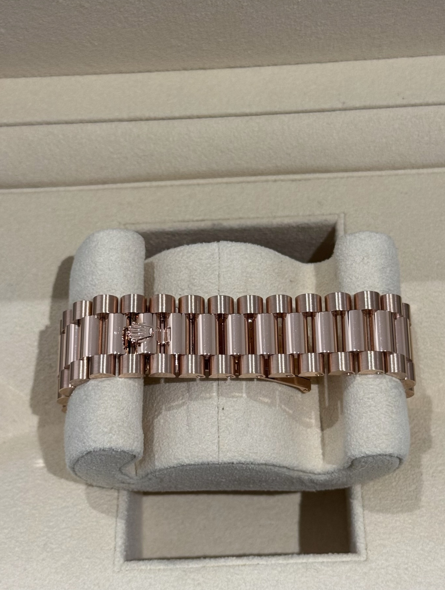 Rolex Day Date 40mm Rose Gold Mother Of Pearl Dial