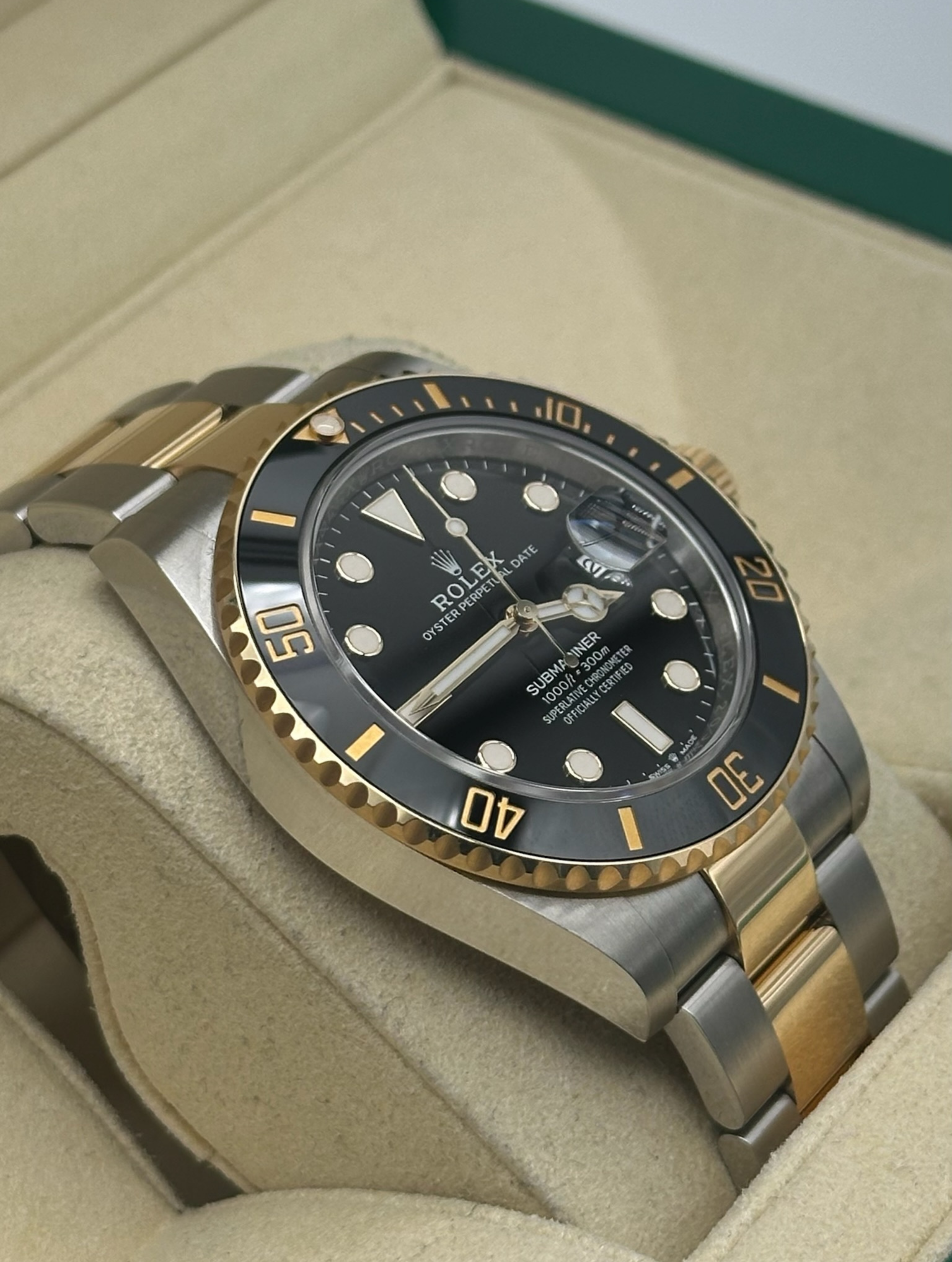 Rolex Submariner Date Steel/Gold