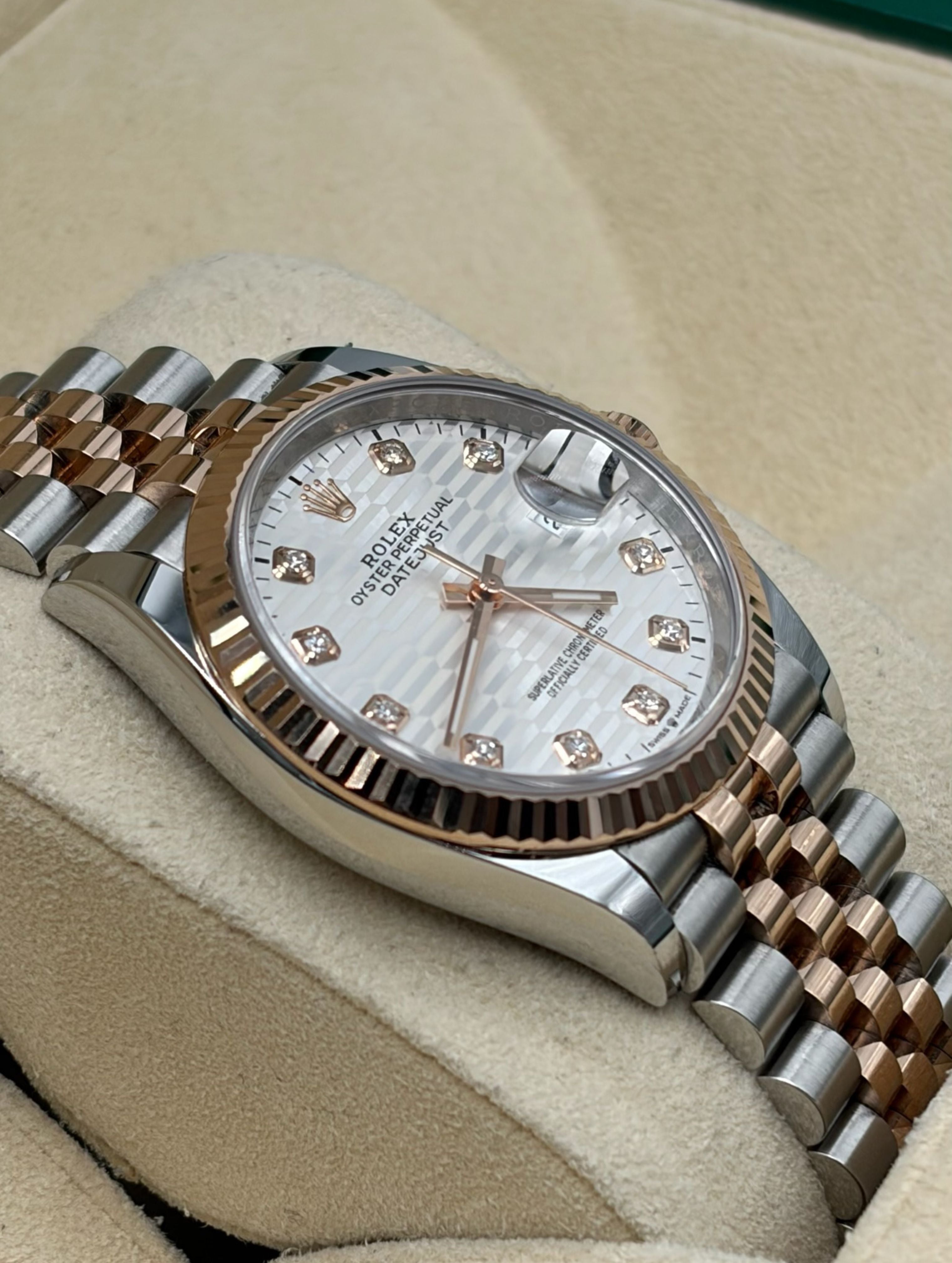 Rolex Datejust 36mm Steel/R. Gold Motif Dial