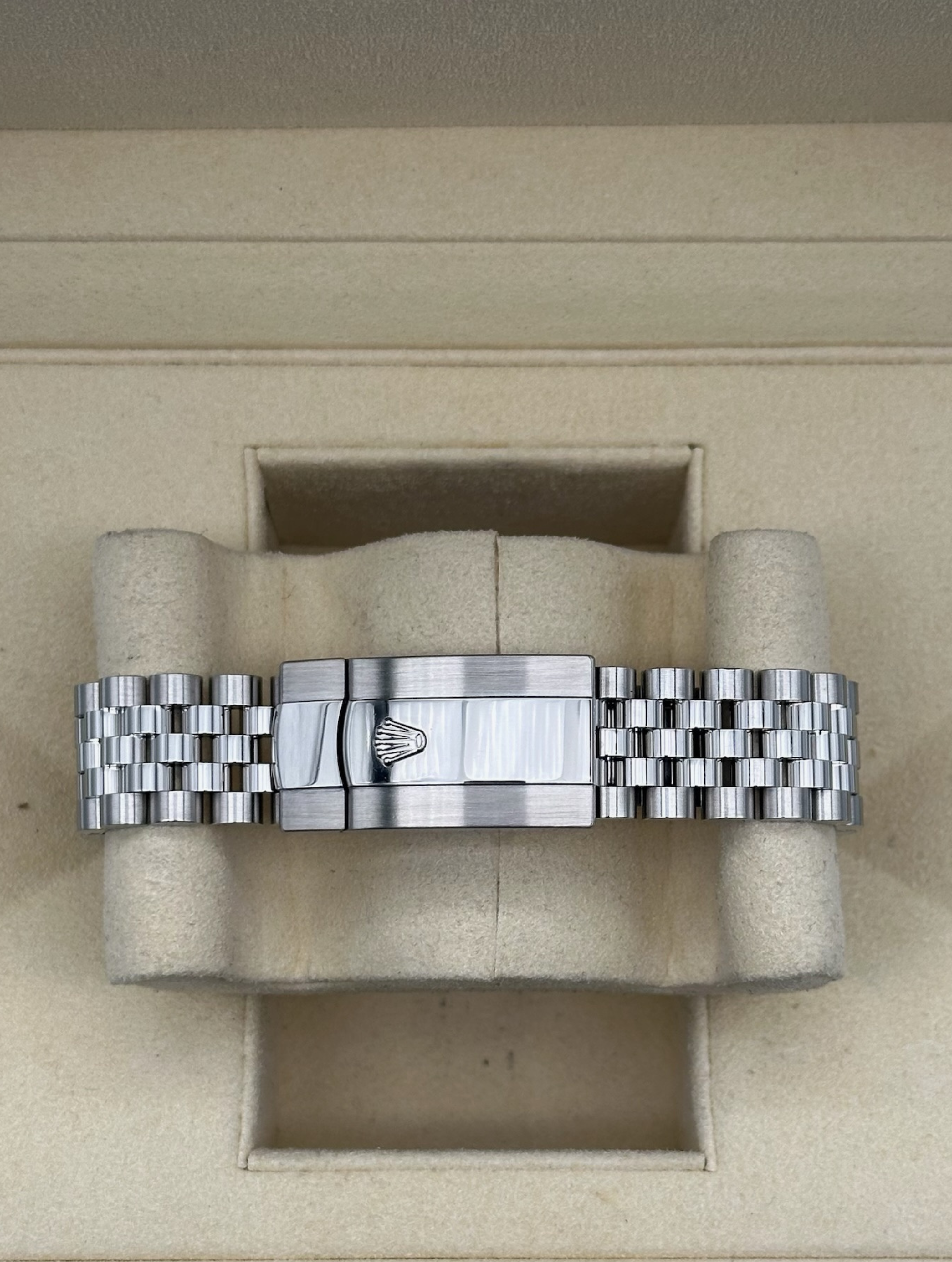 Rolex Datejust 36 mm Acero Esf. Nácar Bisel Diamantes