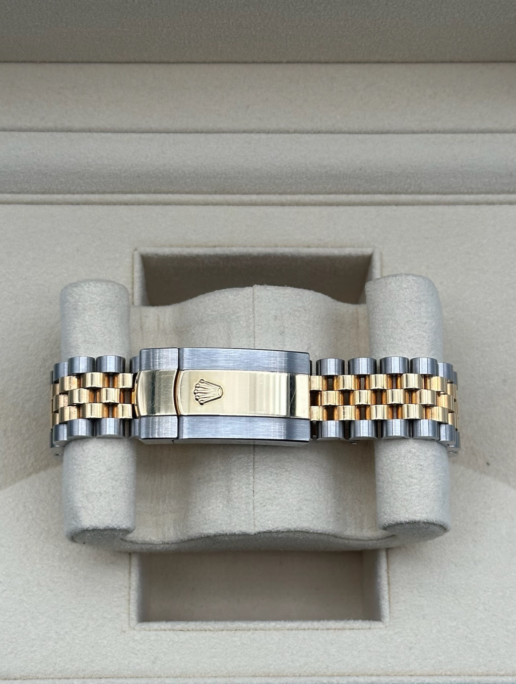 Rolex Datejust 36mm Steel/Gold Motif Diamonds Dial