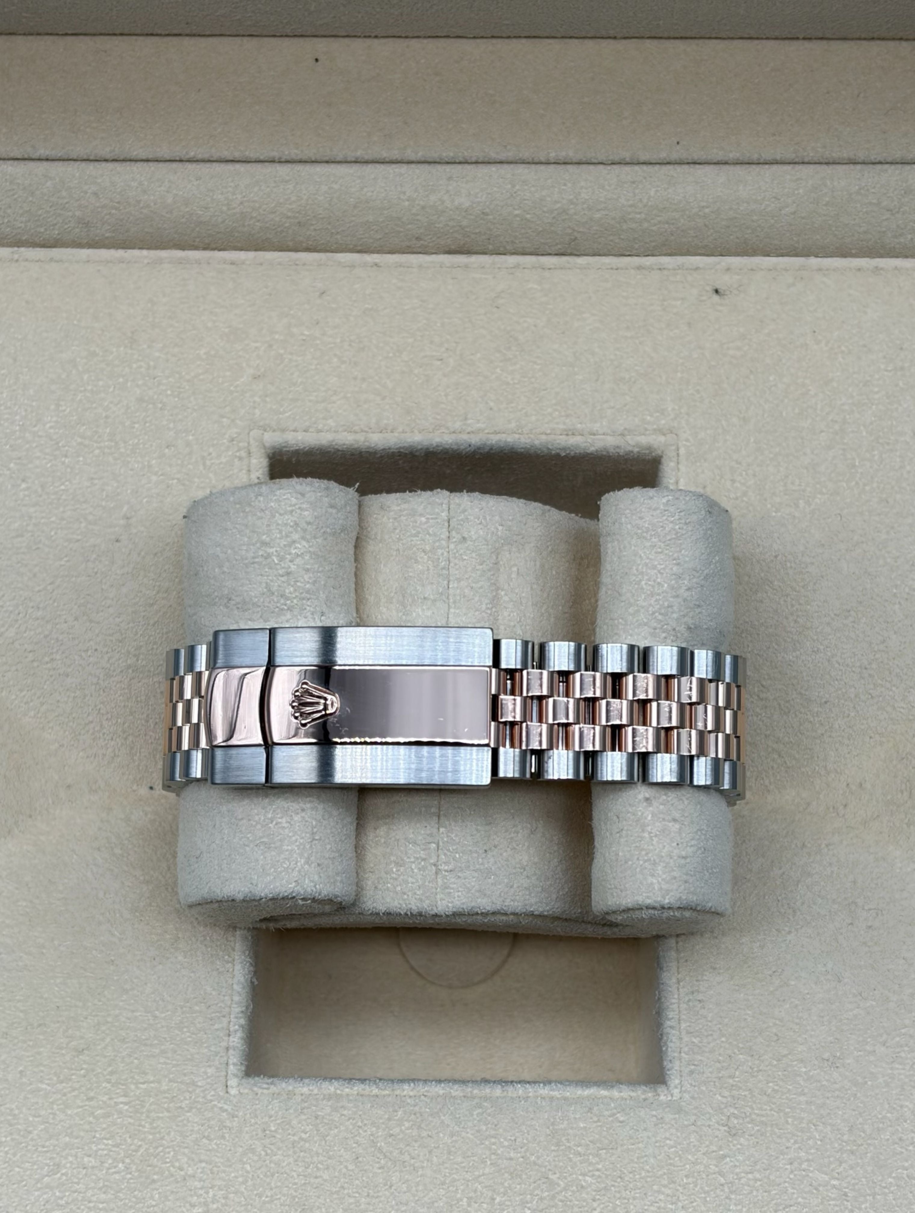 Rolex Datejust 36mm Steel/R. Gold Palm Dial RBR
