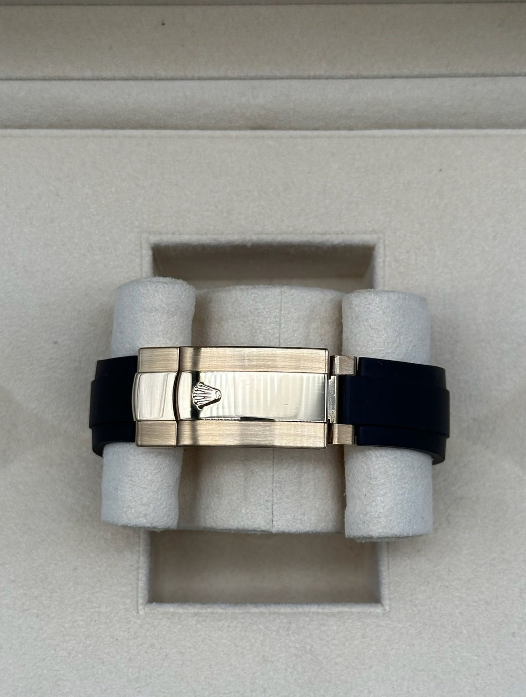 Rolex Sky Dweller Oysterflex Gold Black Dial