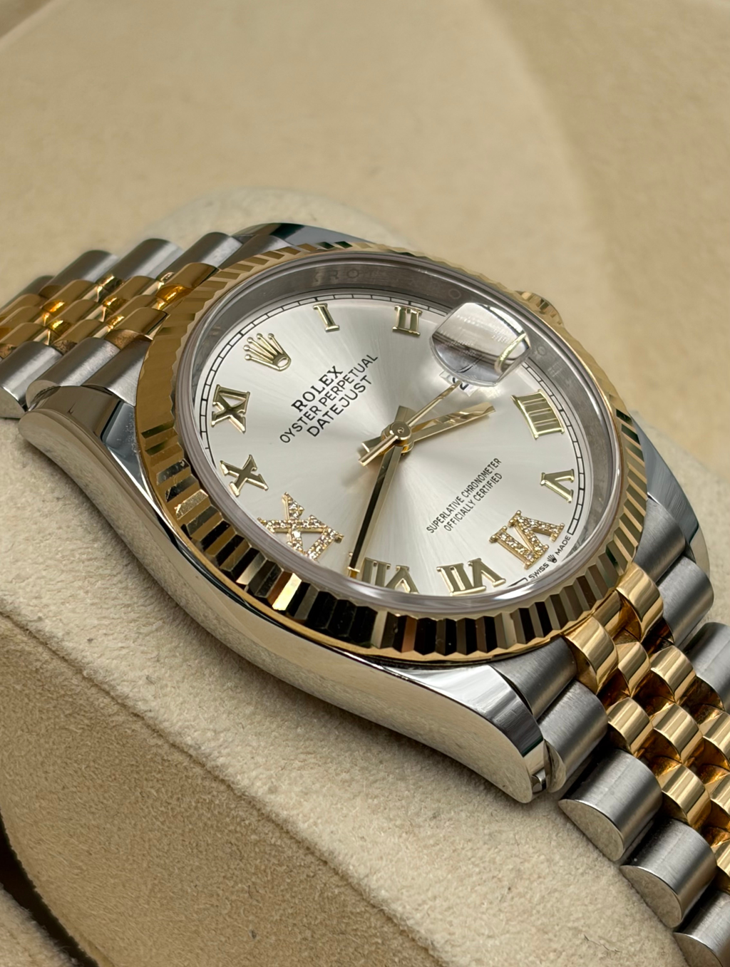 Rolex Datejust 36mm Steel/Gold Silver Dial