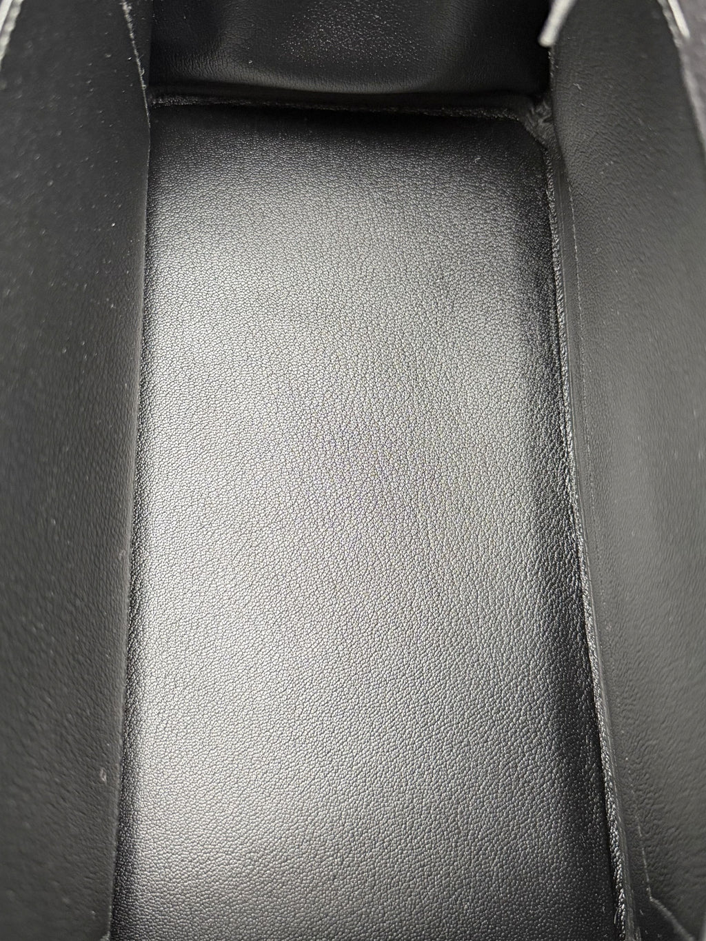 Hermès Birkin 30 Togo Black Gold Hardware