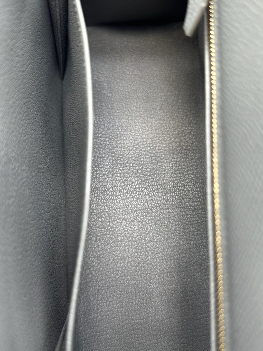 Hermès Kelly 25 Epsom Vert Amande Gold Hardware