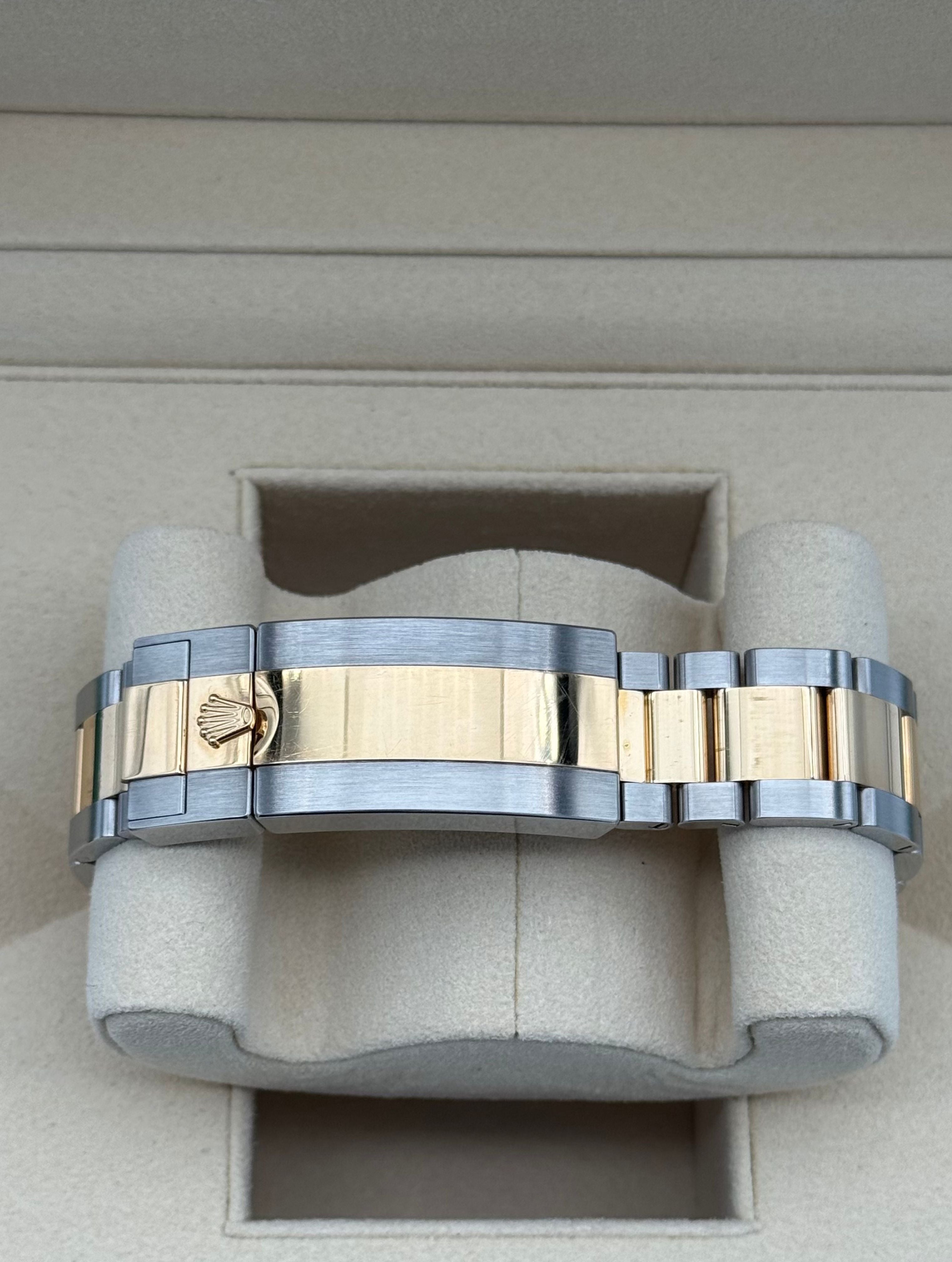 Rolex Submariner Date "Bluesy"