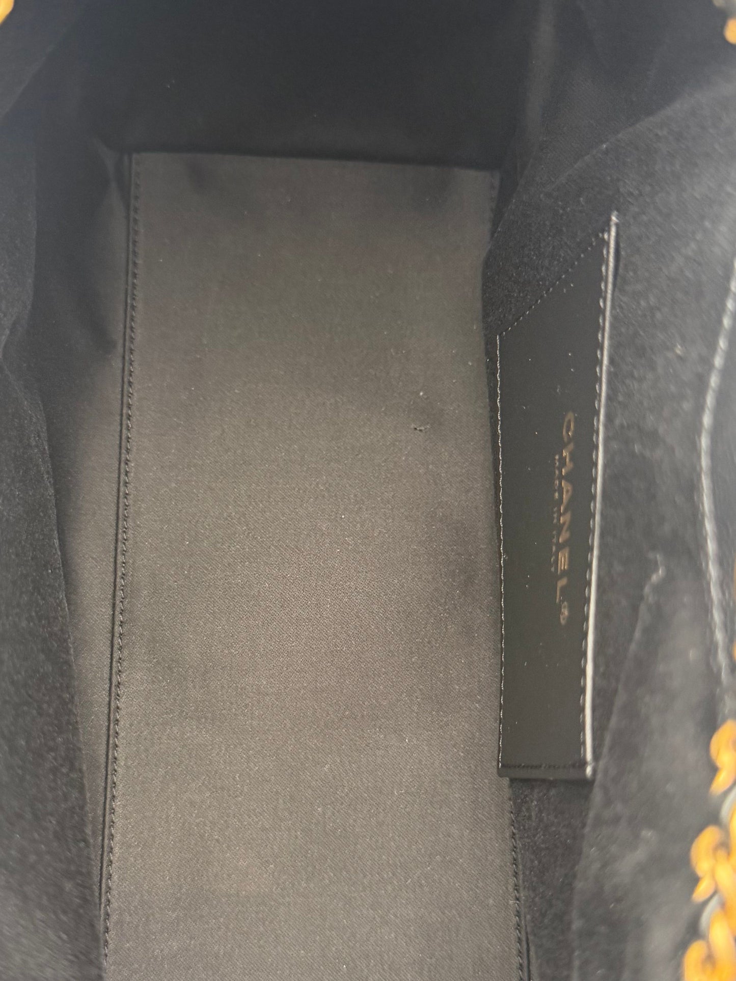 Chanel 25 Medium Black Caviar Gold-Tone Metal