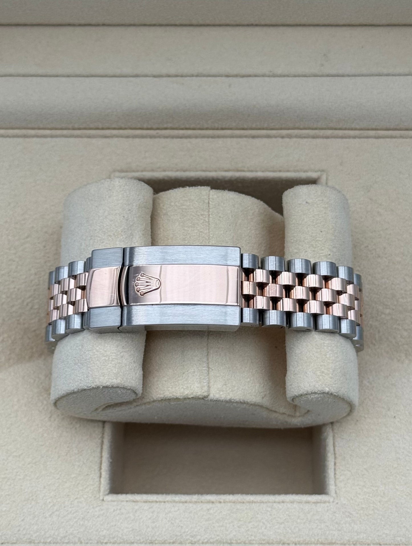 Rolex Datejust 36mm Steel / Rose Gold Black Diamonds Dial