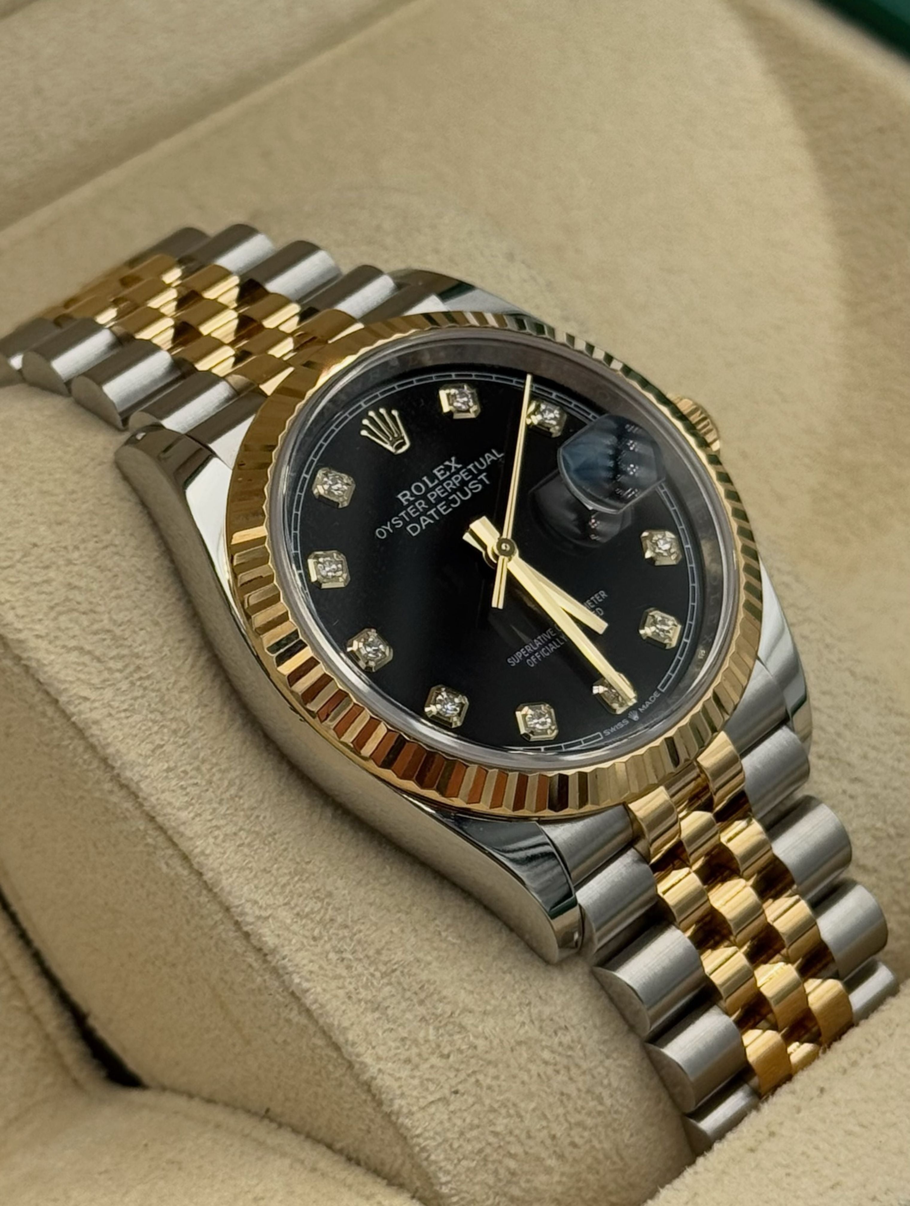 Rolex Datejust 36mm Steel/Gold Black Dial