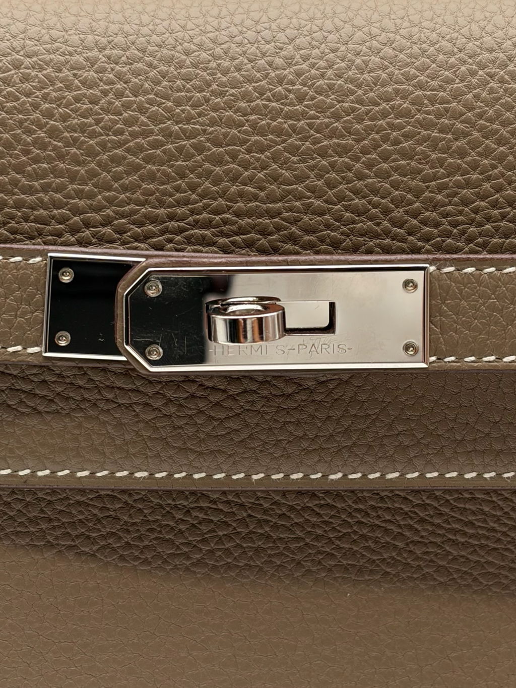 Hermès Kelly Dépêches 25 Togo Etoupe Palladium Hardware