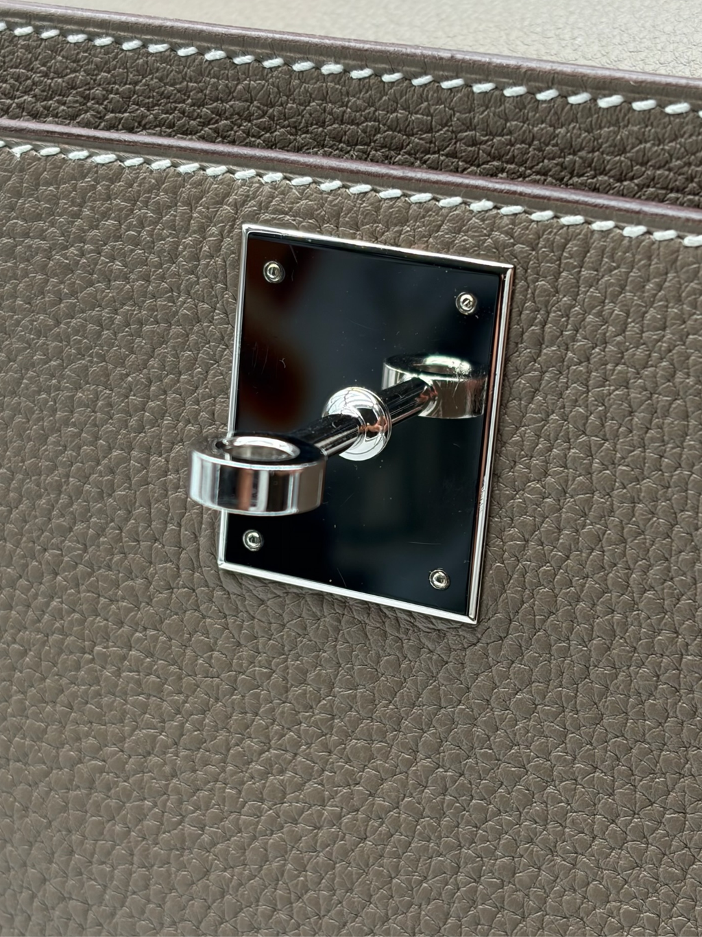 Hermès Kelly Dépêches 25 Togo Etoupe Palladium Hardware