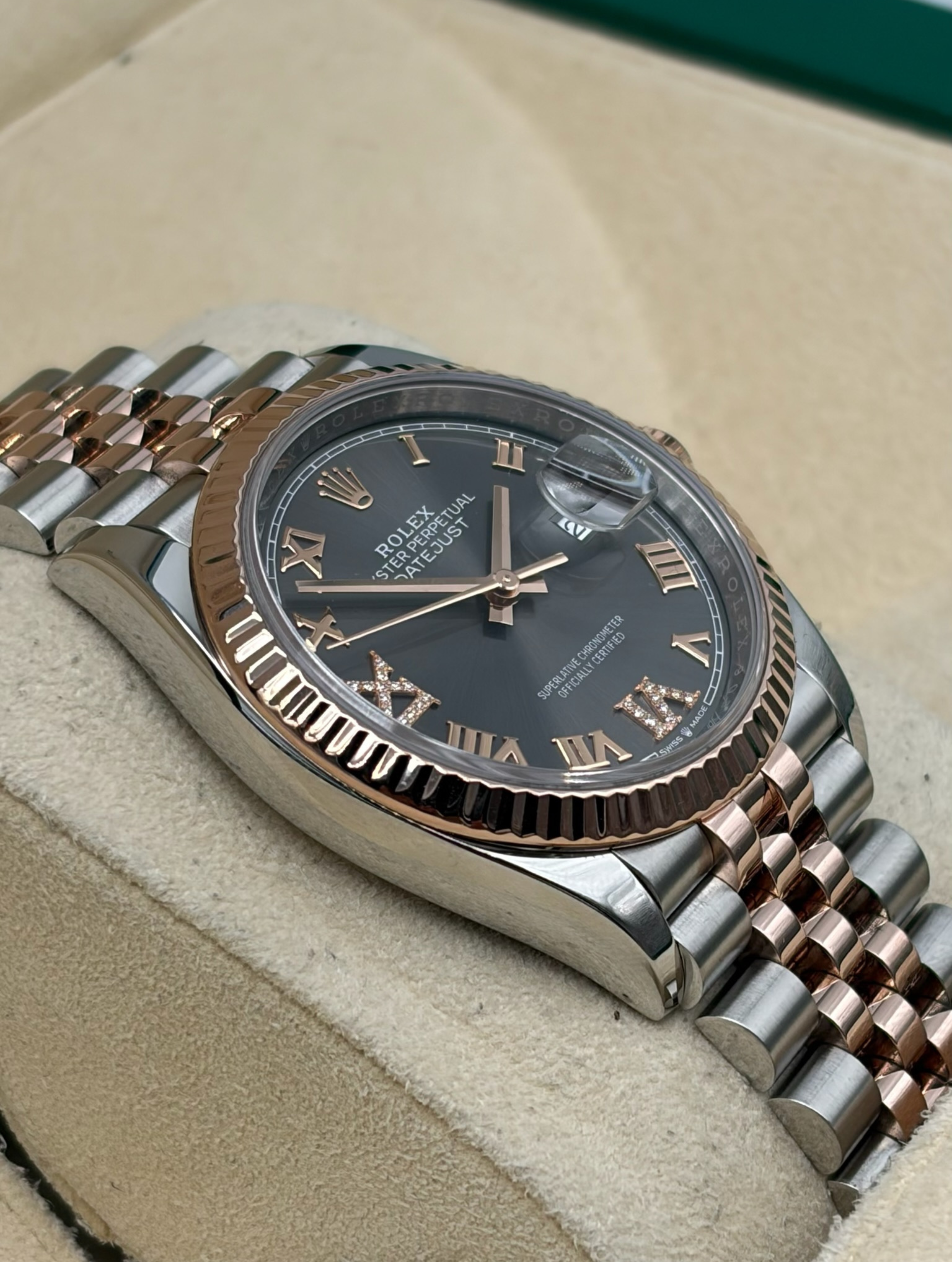Rolex Datejust 36mm Steel/R. Gold Grey Dial VIX Diamonds