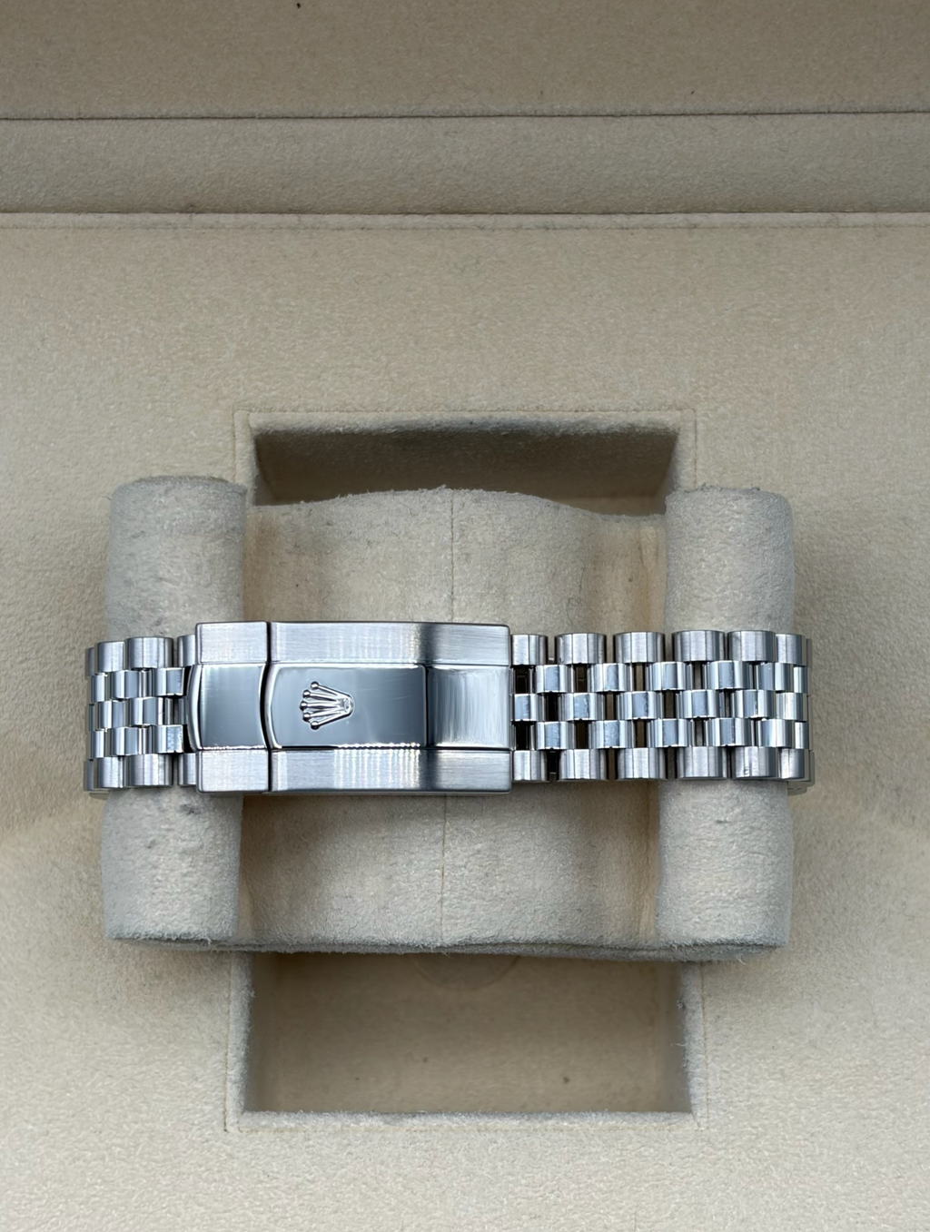 Rolex Datejust 41mm Steel Rhodium Dial