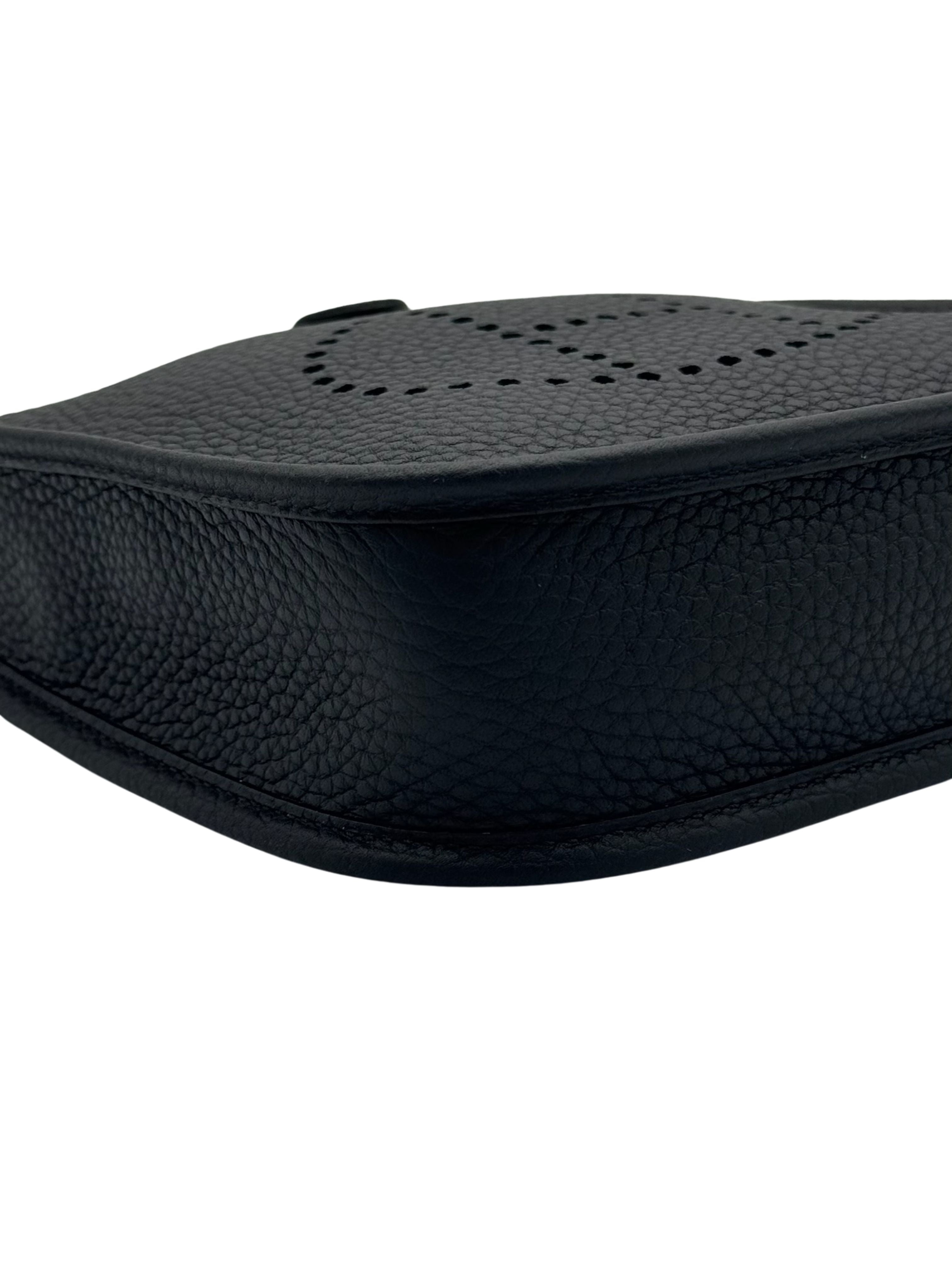 Hermès Evelyne 16 Clemence Black Palladium Hardware