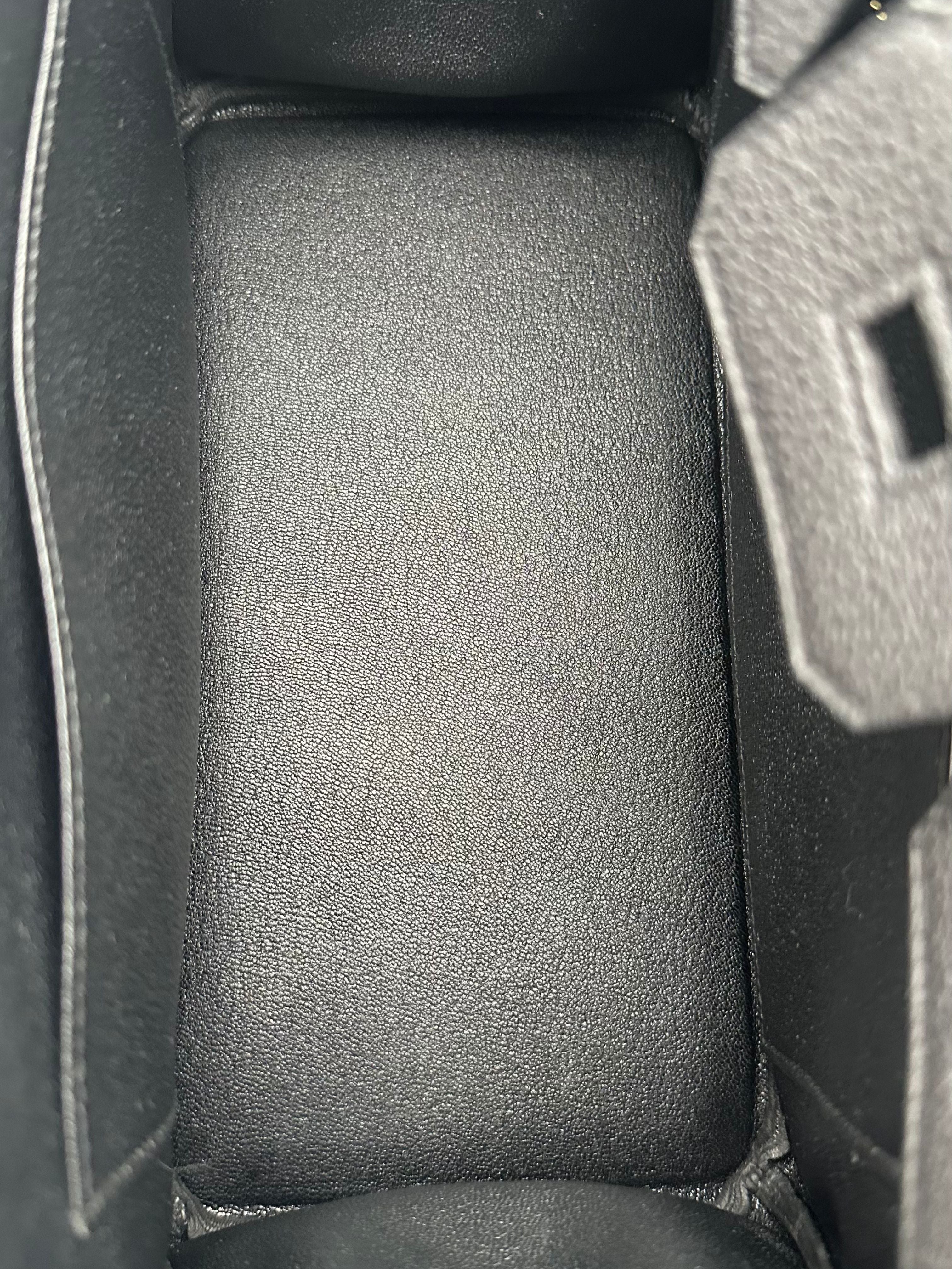 Hermès Birkin 25 Togo Black Gold Hardware