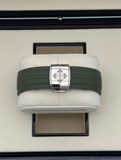 Patek Philippe Aquanaut 5168G-010