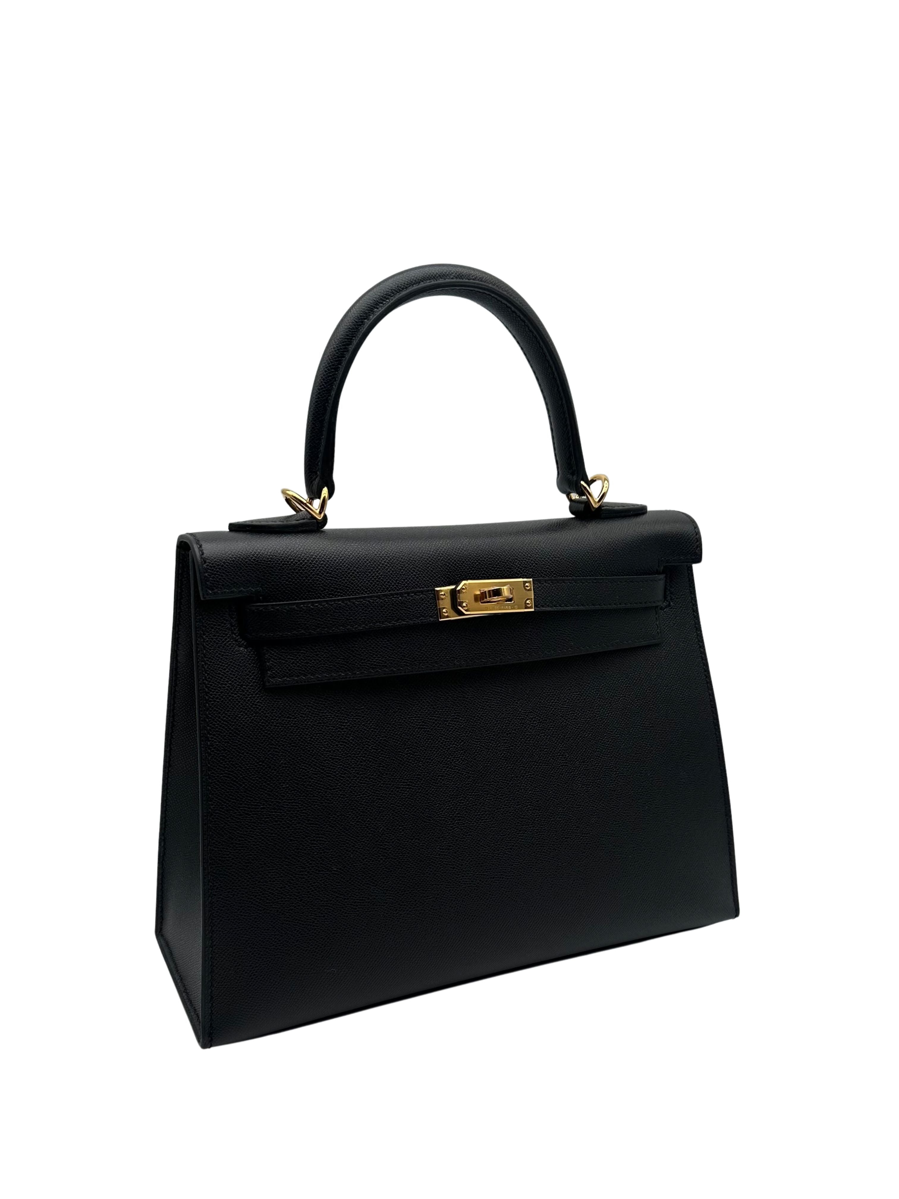 Hermès Kelly 25 Madame Black/Graphite Gold Hardware