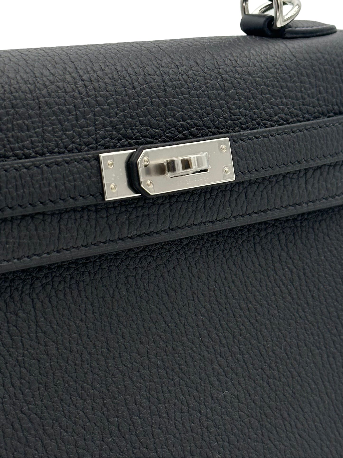 Hermès Kelly 25 Togo Black Palladium Hardware