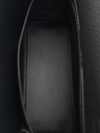 Hermès Kelly 25 Togo Black Palladium Hardware