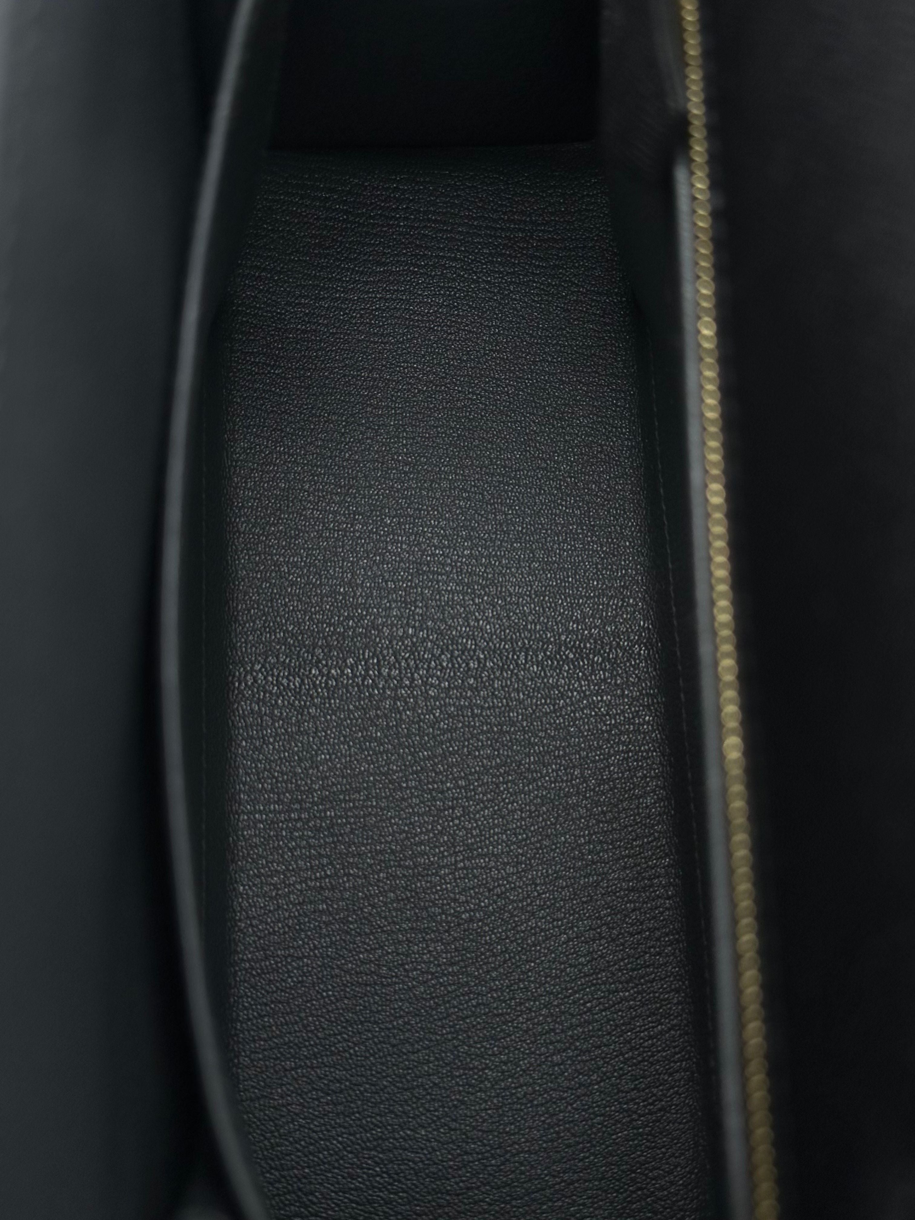 Hermès Kelly 25 Madame Negro/Grafito Herraje Dorado