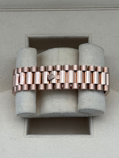 Rolex Day Date 40mm Rose Gold Olive Roman Dial