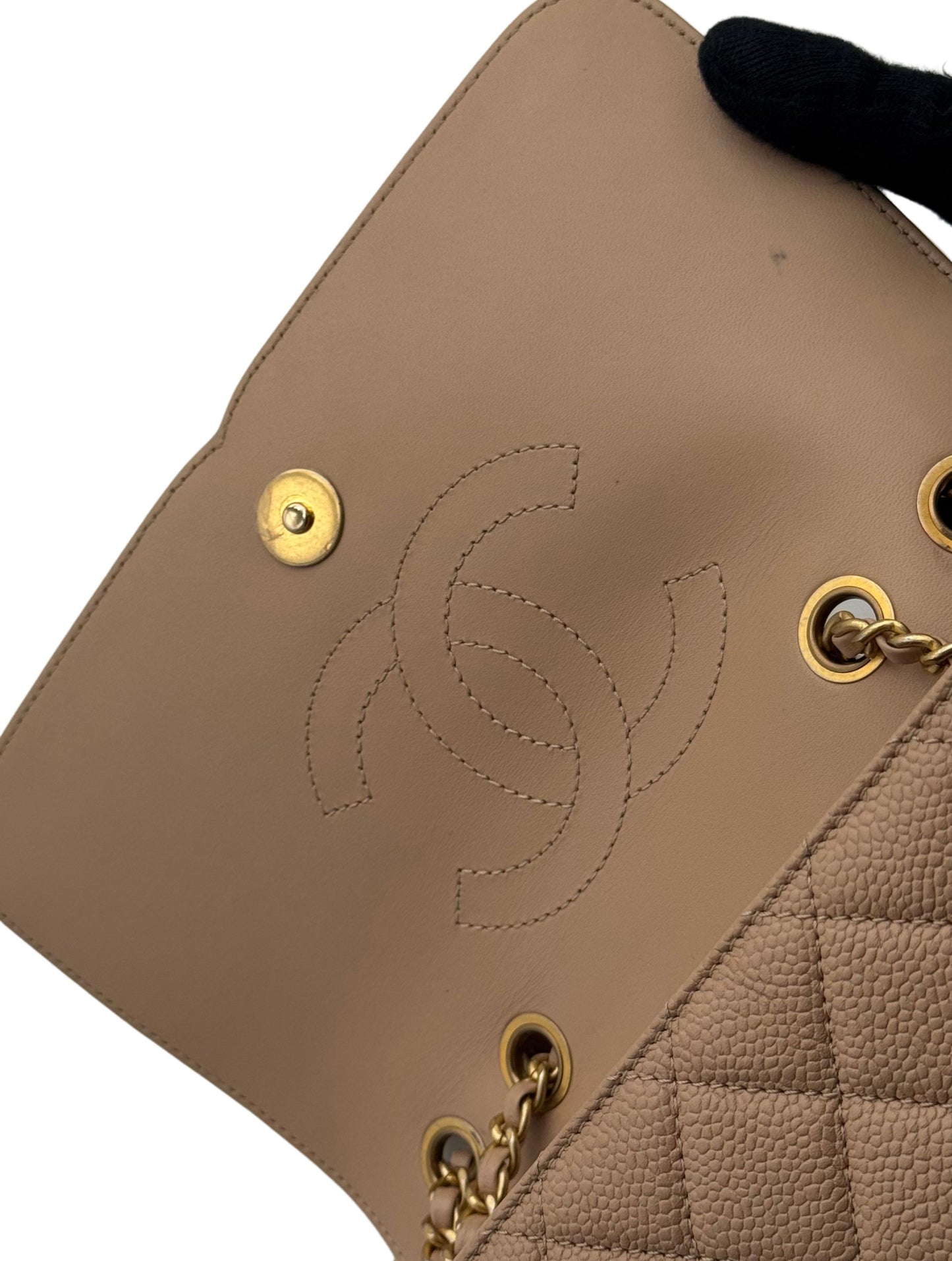 Chanel CC Filigree Caviar Pink Gold Tone-Metal