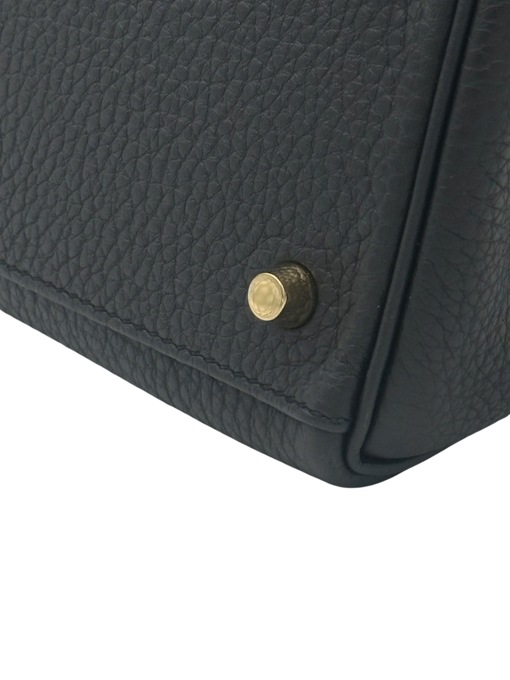 Hermès Kelly 28 Togo Black Gold Hardware