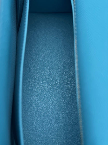 Hermès Kelly 25 Madame Blue Du Nord Gold Hardware