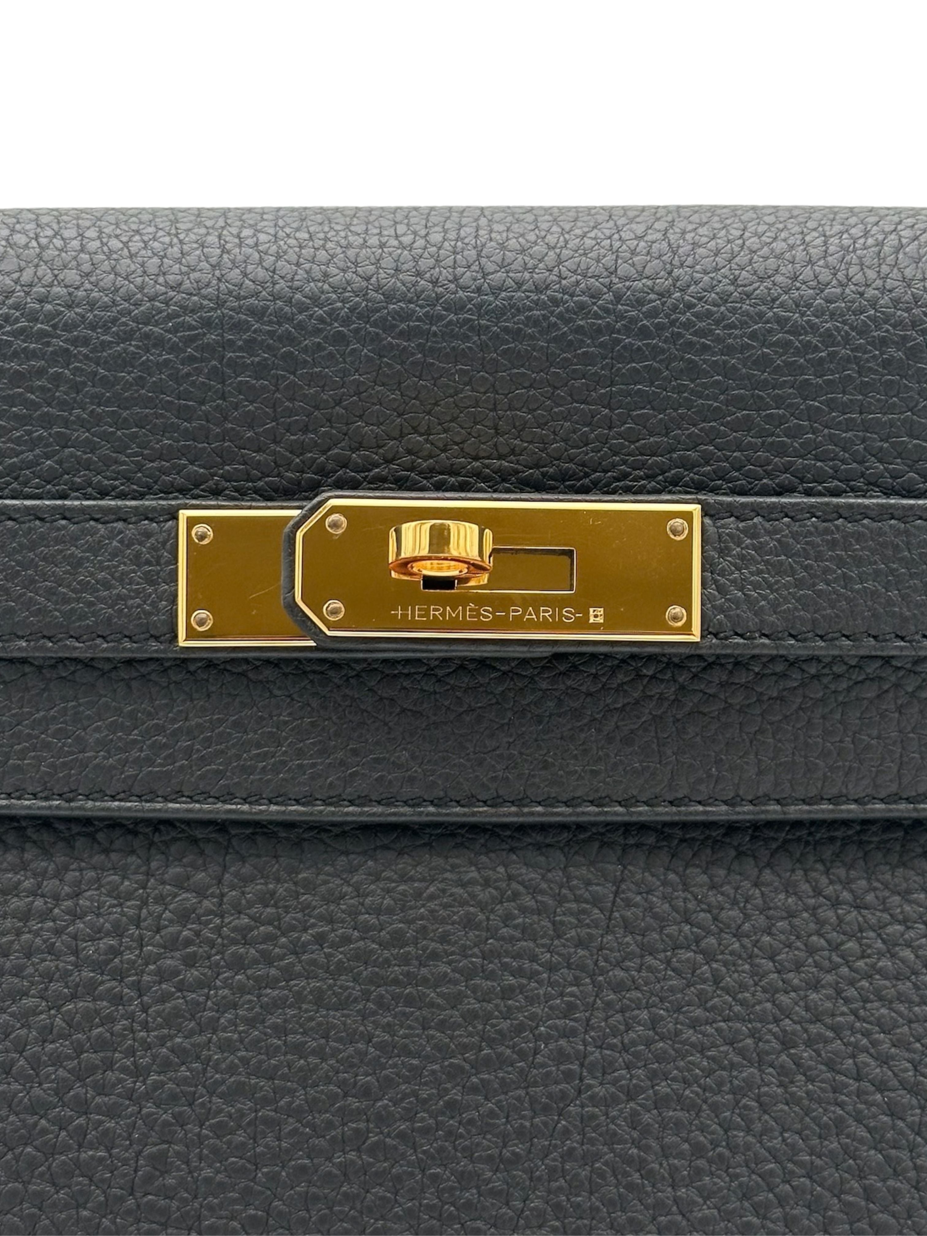 Hermès Kelly 28 Togo Black Gold Hardware