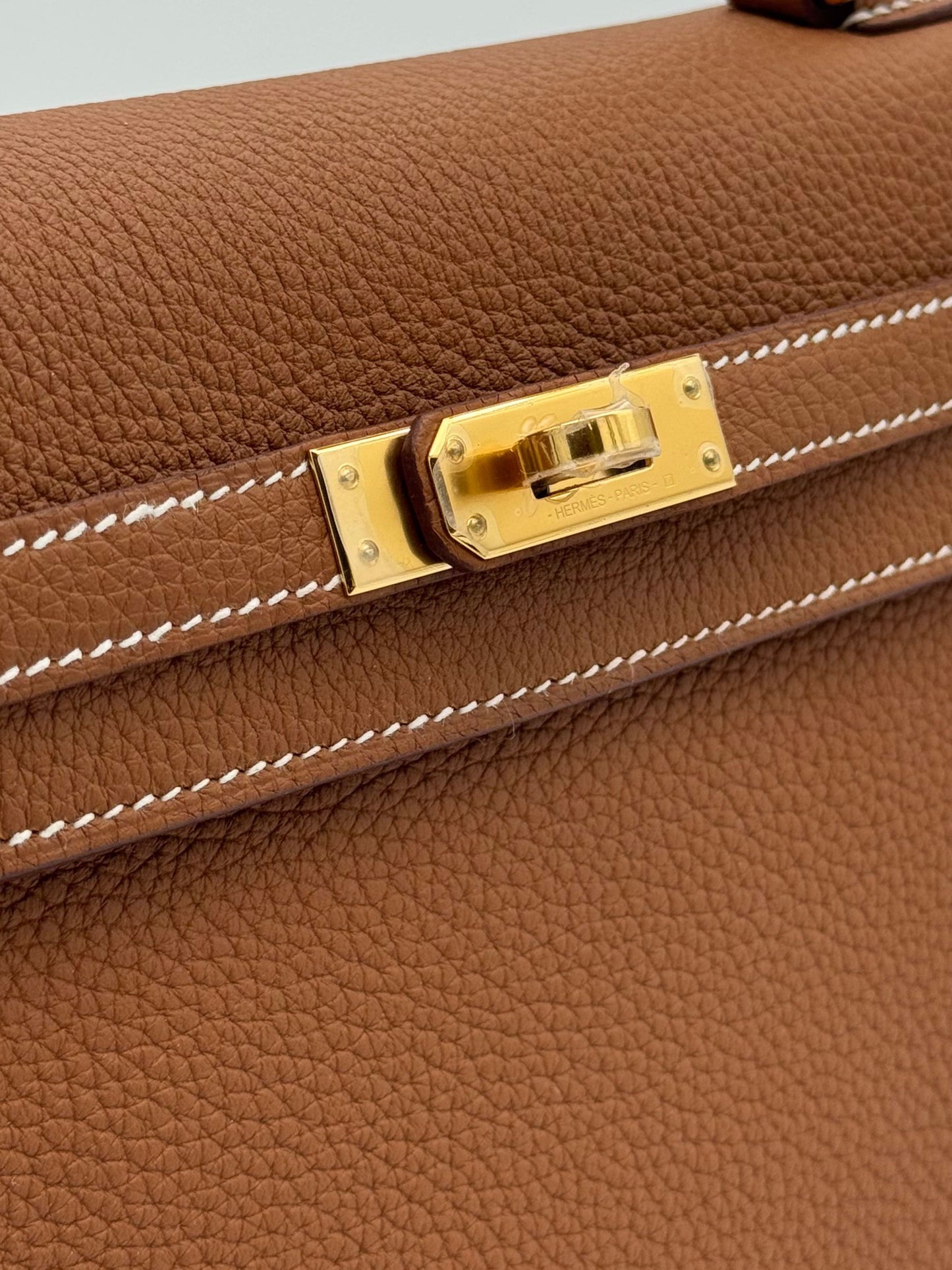 Hermès Kelly 25 Togo Gold Gold Hardware