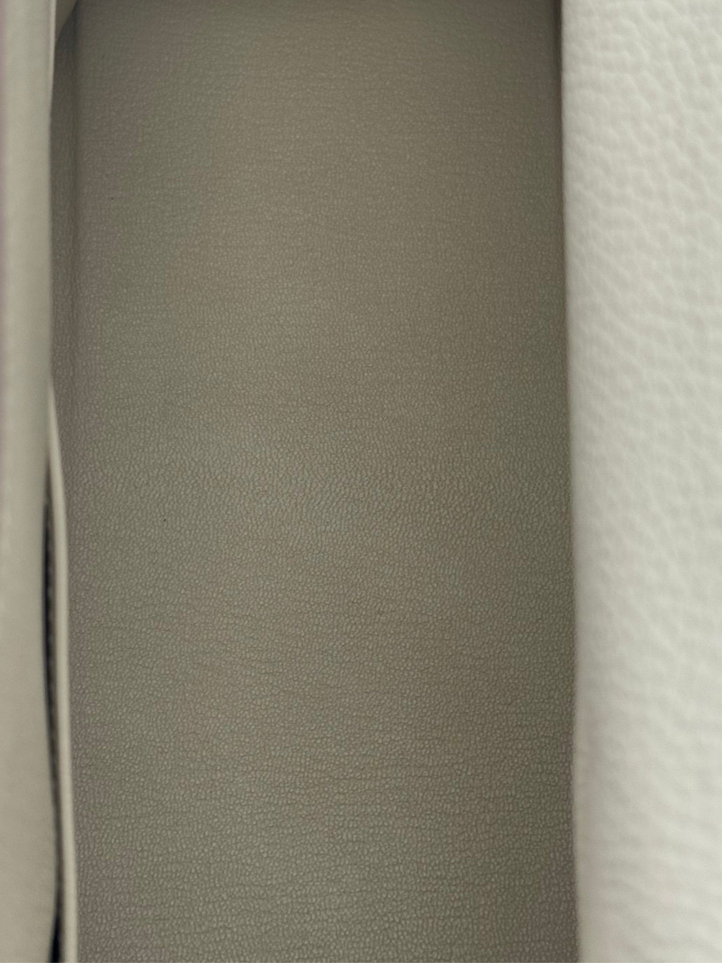 Hermès Kelly 28 Togo Craie Palladium Hardware
