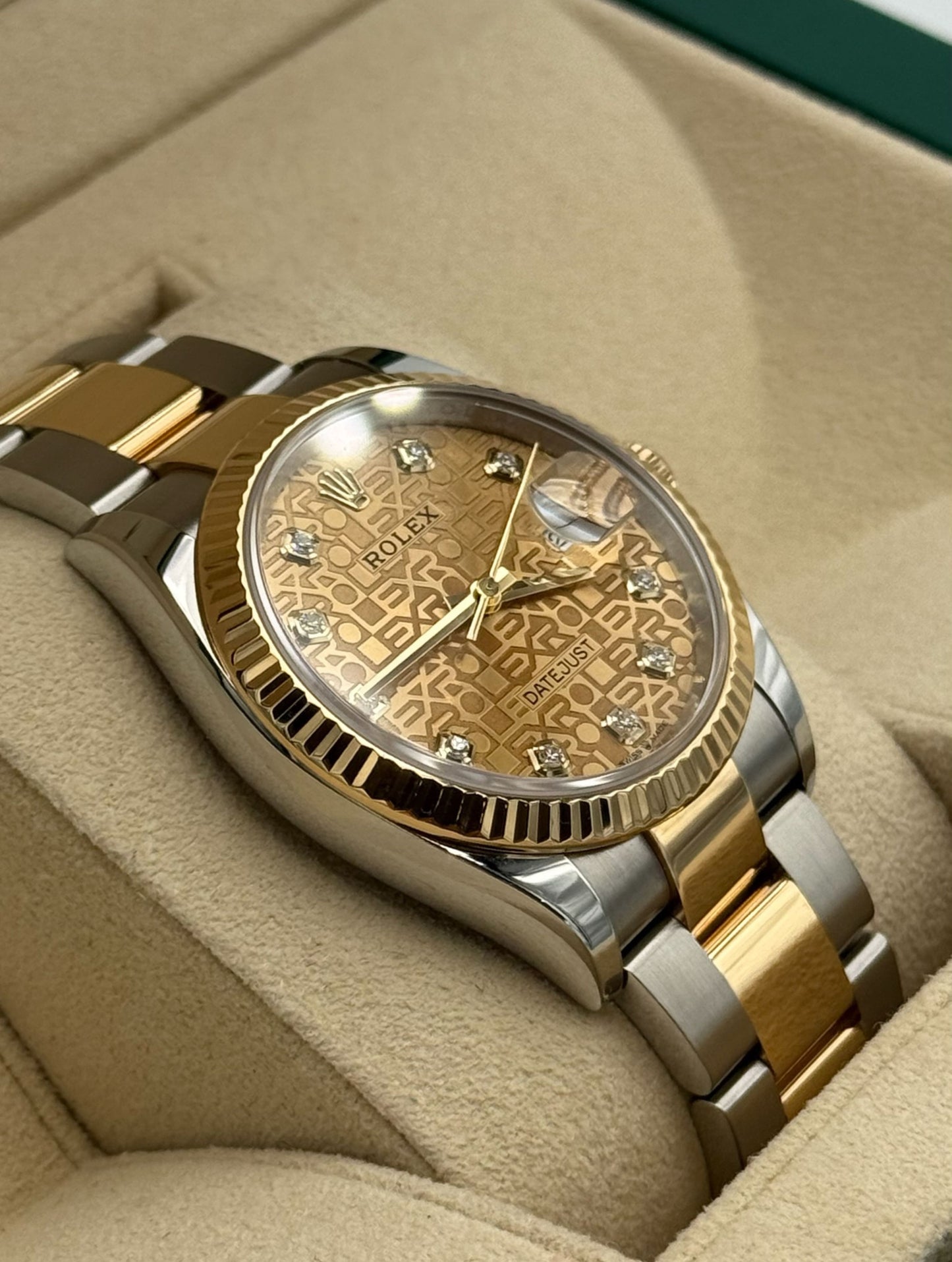 Rolex Datejust 36mm Steel/Gold Anniversary Dial