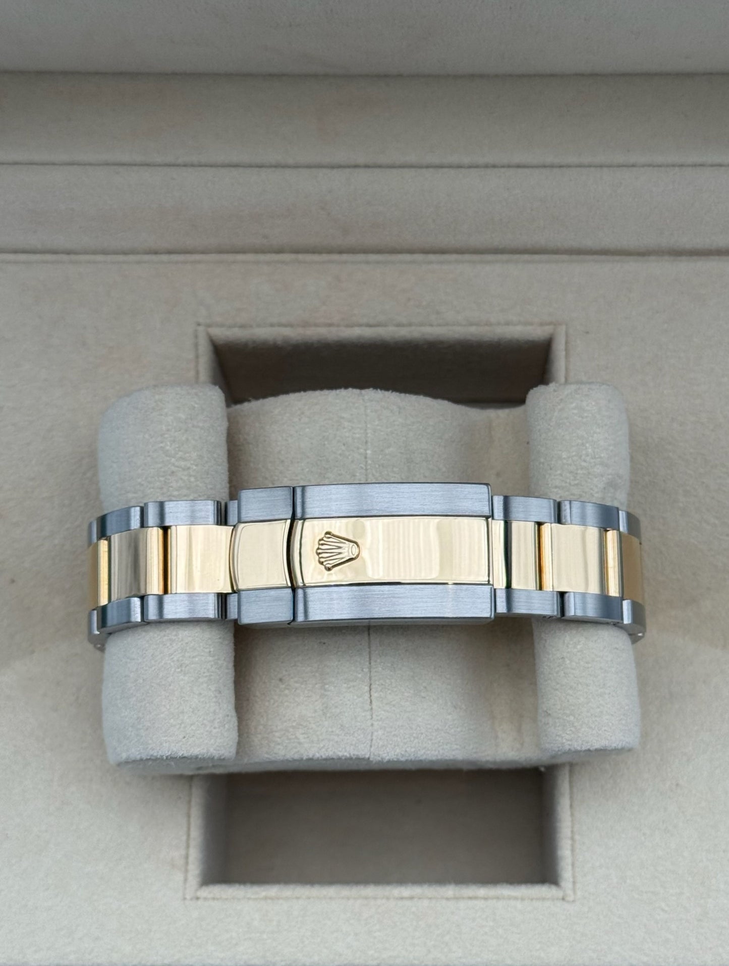 Rolex Datejust 36mm Steel/Gold Anniversary Dial