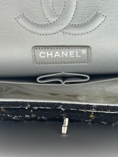 Chanel Classic Flap Black Tweed / Silver
