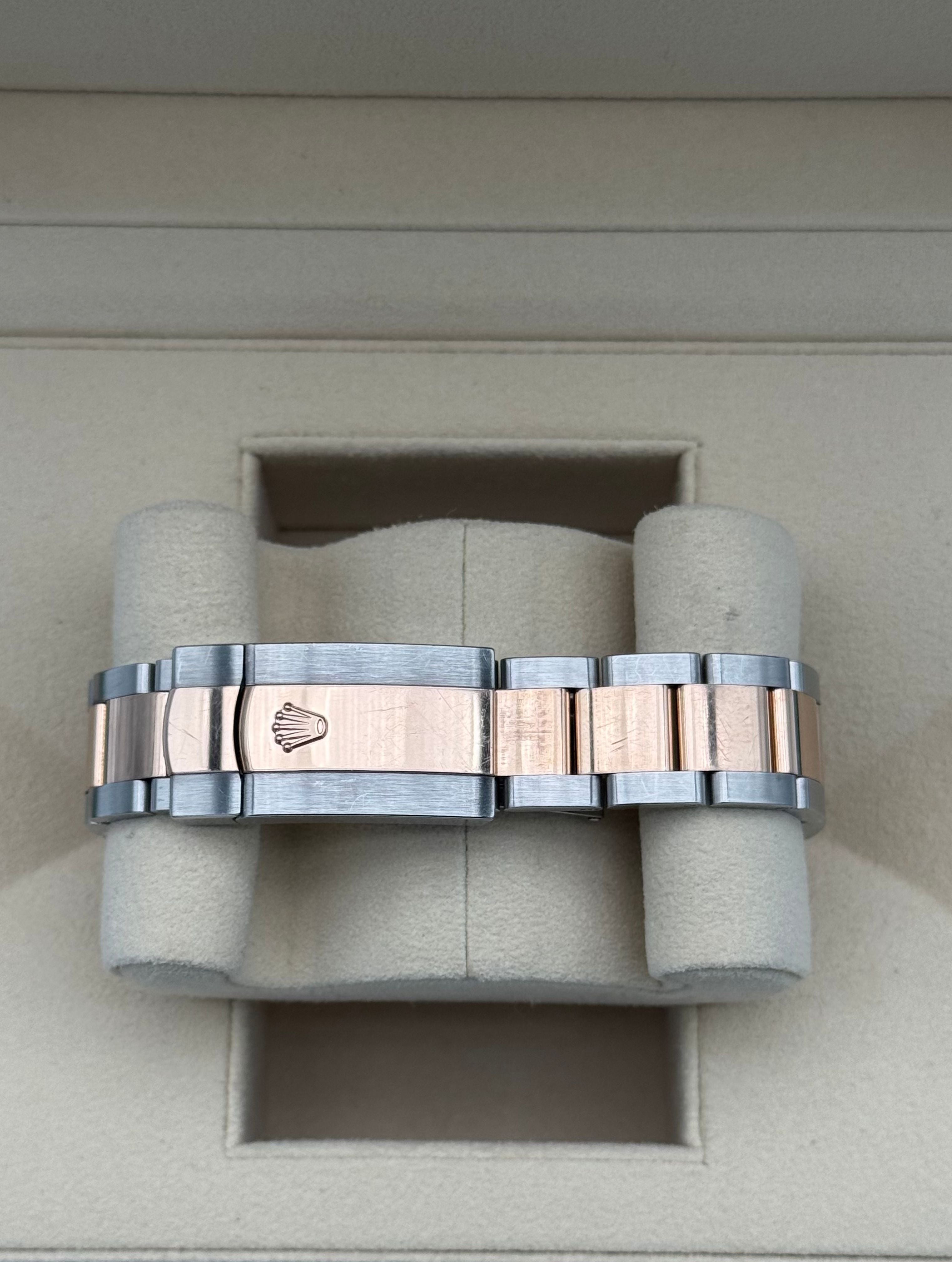 Rolex Datejust 36mm Steel/R. Gold Black Diamonds Dial