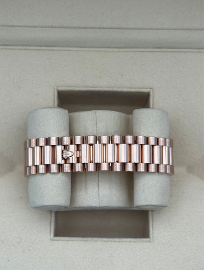 Rolex Day Date 40mm Rose Gold Olive Dial