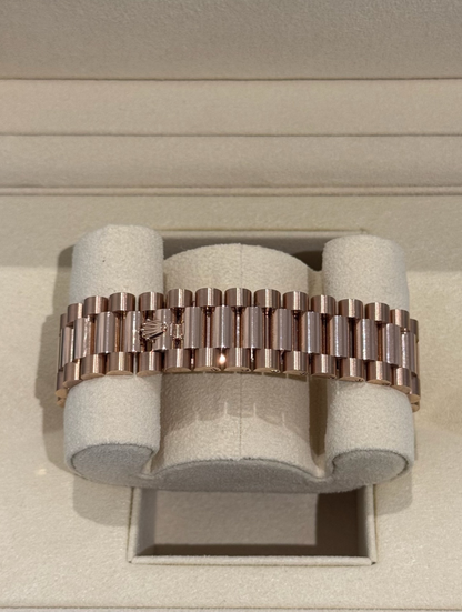 Rolex Day Date 40mm Rose Gold Eisenkiesel Baguette Dial
