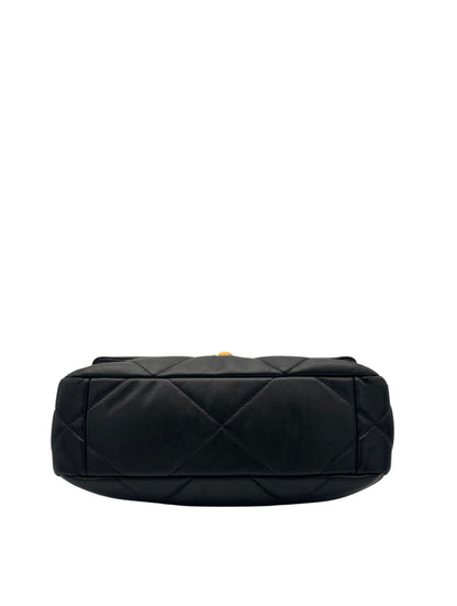 Chanel 19 Black