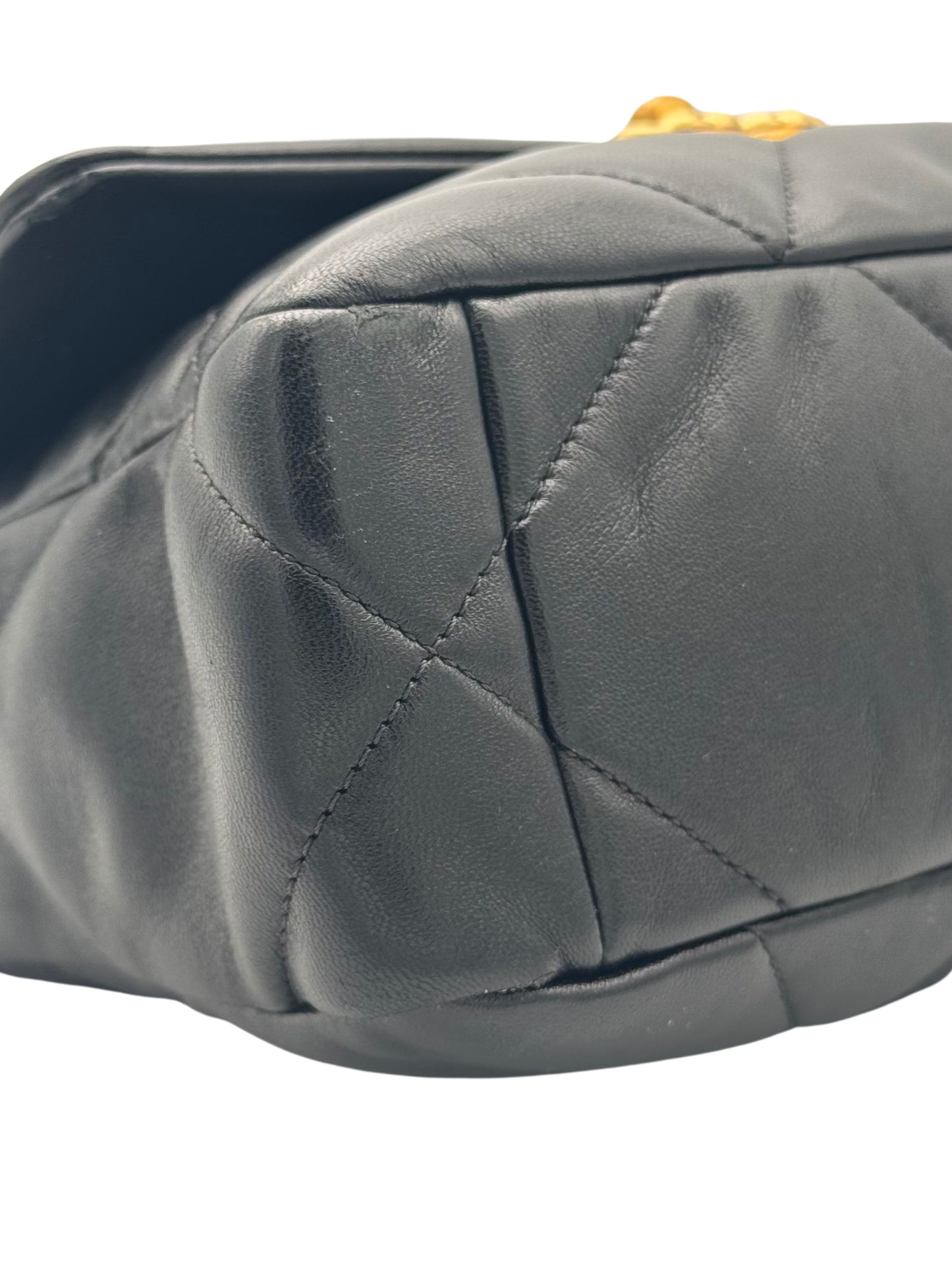 Chanel 19 Black