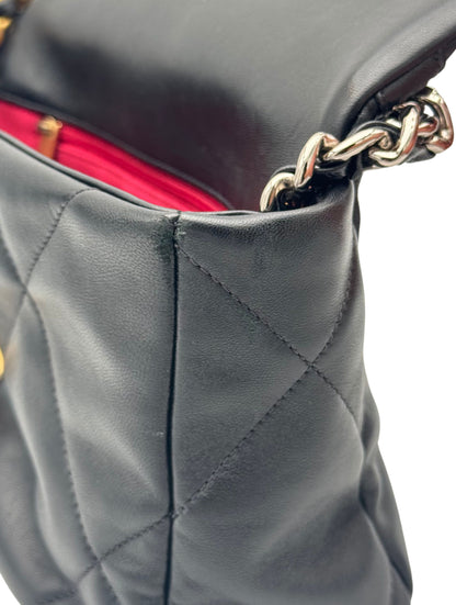 Chanel 19 Black