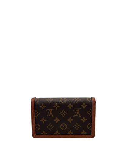 Louis Vuitton Dauphine with chain