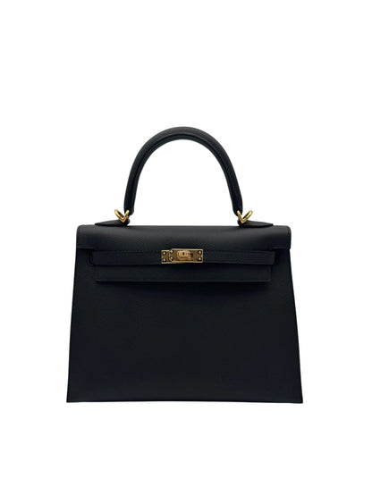 Buy Bag Hermès Kelly 25 Epsom black Gold Hardware in Marbella Old town | Compra bolso Kelly piel epsom negro herraje dorado, envio internacional.